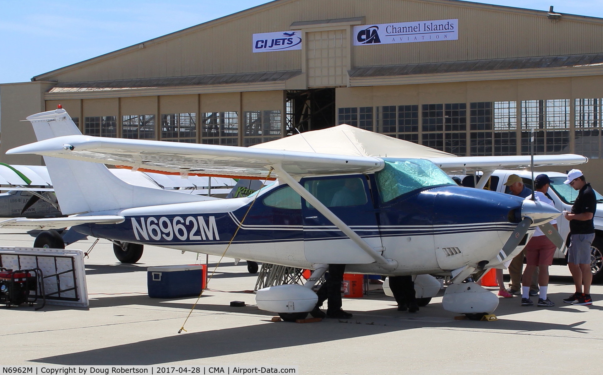 N6962M, 1975 Cessna 182P Skylane C/N 18263901, 1975 Cessna 182P SKYLANE, Continental O-470-R or S 230 Hp, at AOPA FLY-IN