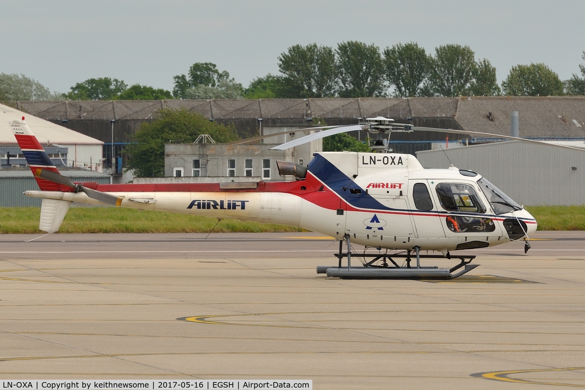 LN-OXA, Eurocopter AS-350B-3 Ecureuil Ecureuil C/N 4255, Unexpected visitor.