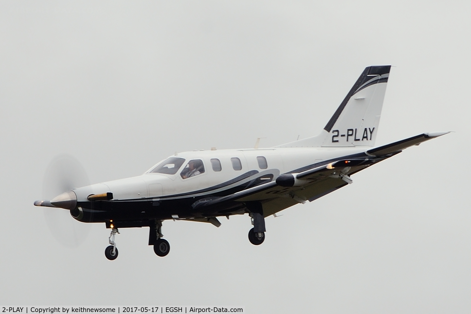2-PLAY, 2004 Socata TBM-700 C/N 302, Arriving with new colour scheme.