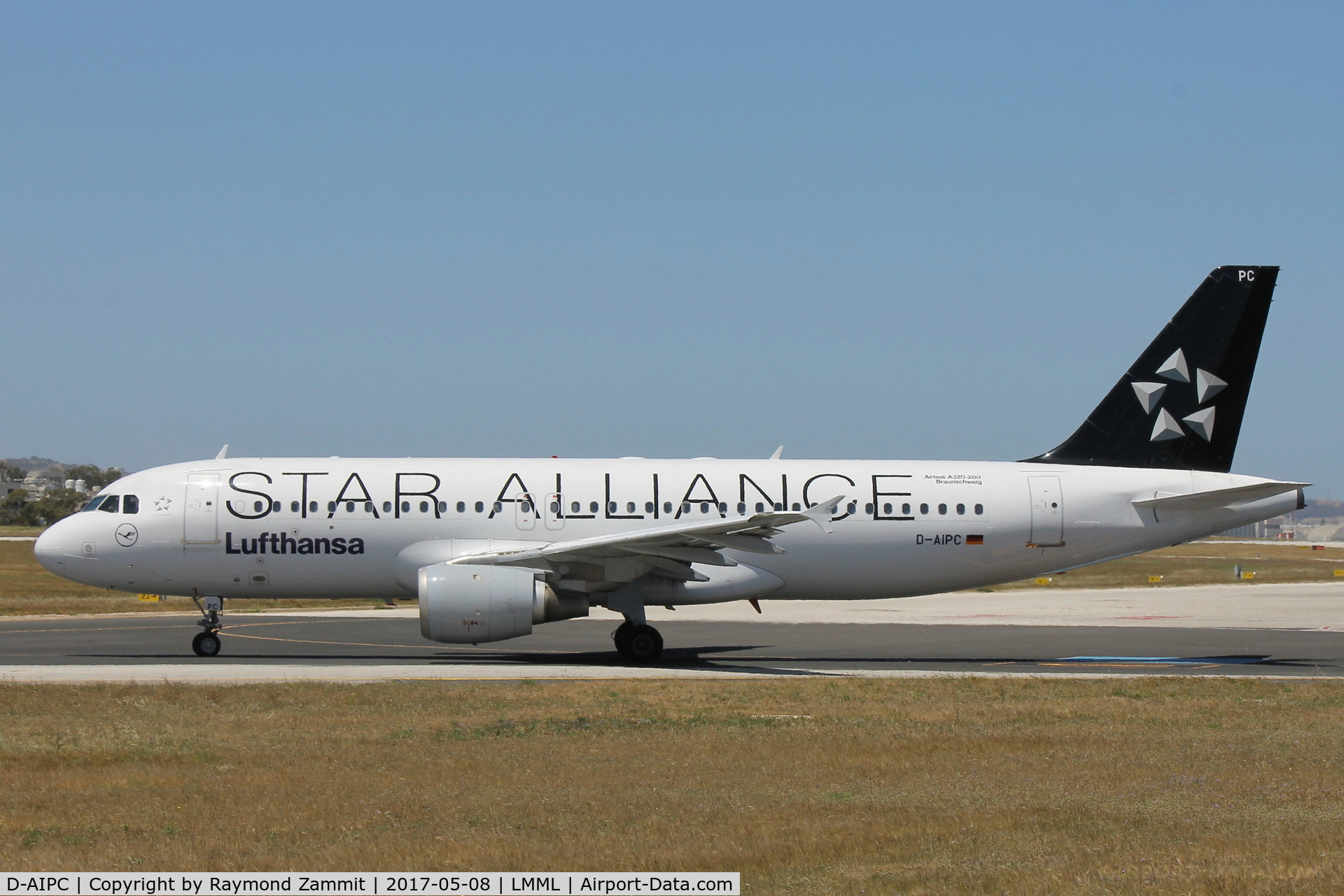 D-AIPC, 1989 Airbus A320-211 C/N 0071, A320 D-AIPC Lufthansa Star Alliance