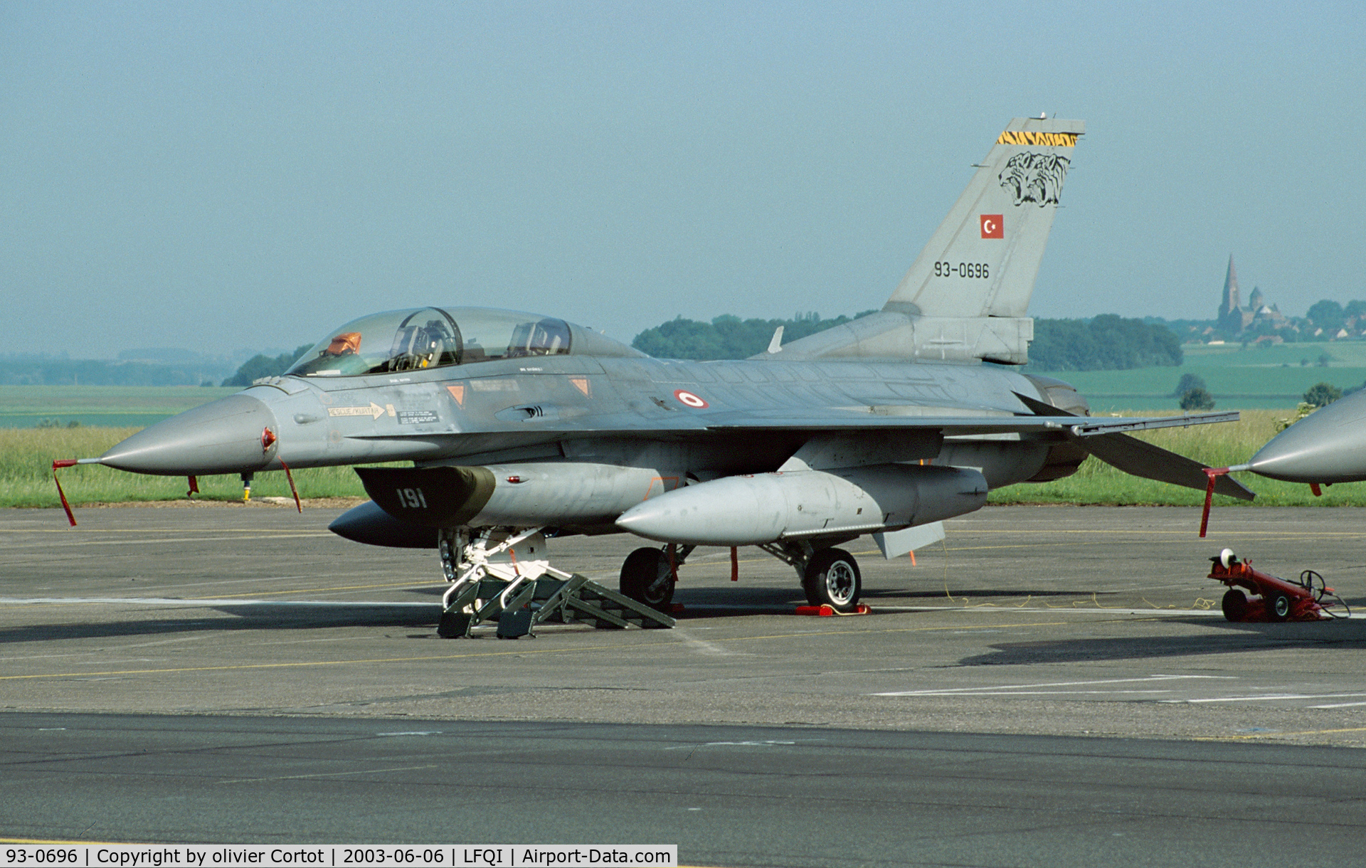 93-0696, TAI (Turkish Aerospace Industries) F-16D C/N HD-6, Tiger meet 2003