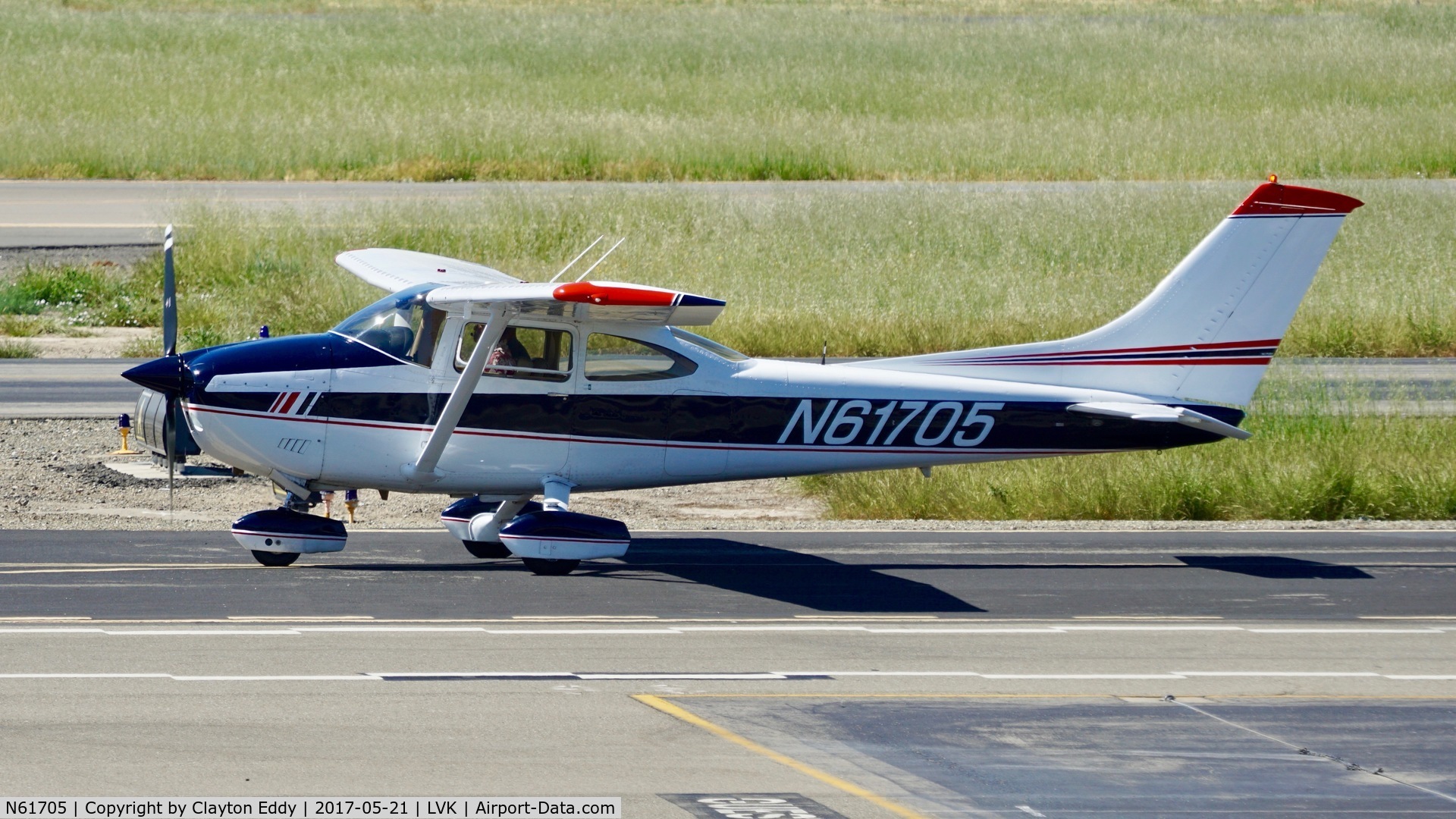 N61705, 1977 Cessna 182Q Skylane C/N 18265728, Livermore Airport California 2017.