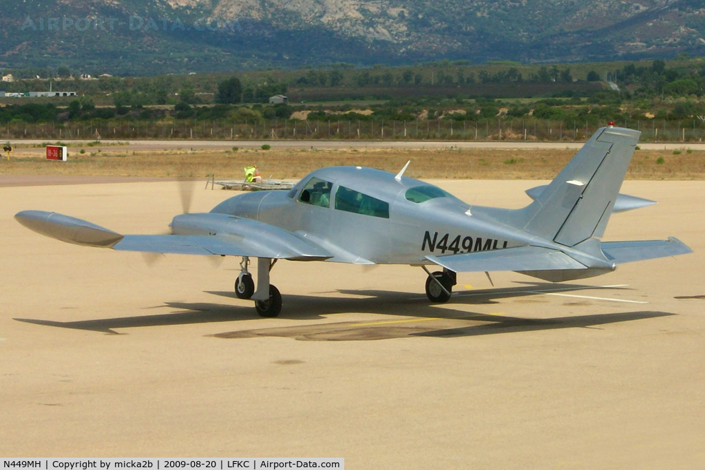 N449MH, Cessna 310R C/N 310R0128, Taxiing