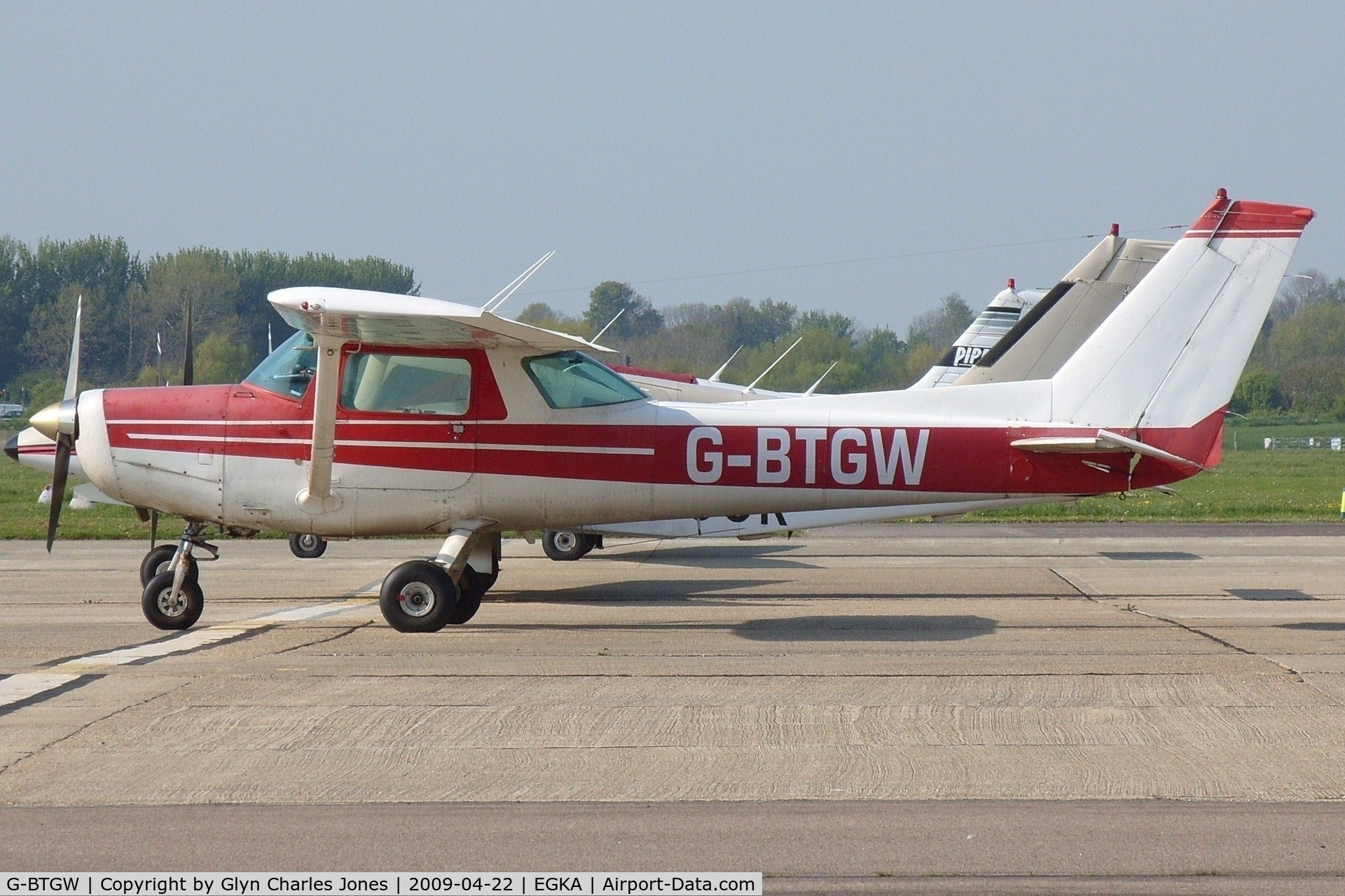 G-BTGW, 1979 Cessna 152 C/N 15279812, Previously N757KY. Owned by Stapleford Flying Club Ltd.