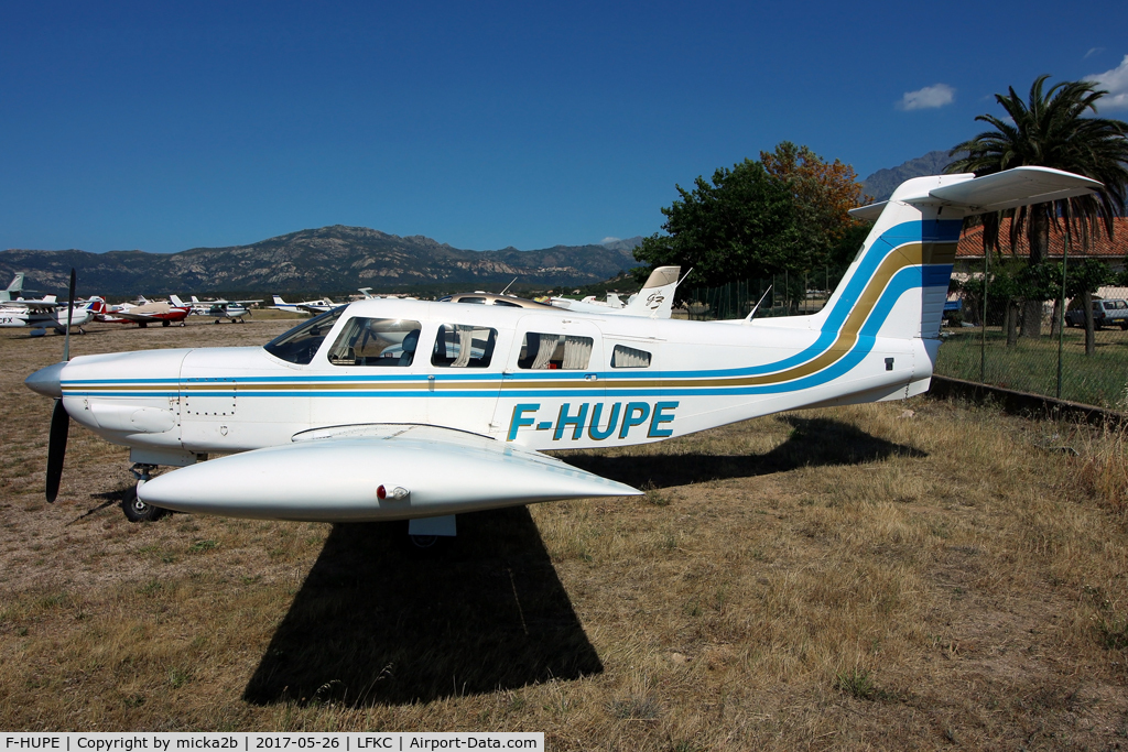 F-HUPE, 1978 Piper PA-32RT-300 Lance II C/N 32R-7885200, Parked