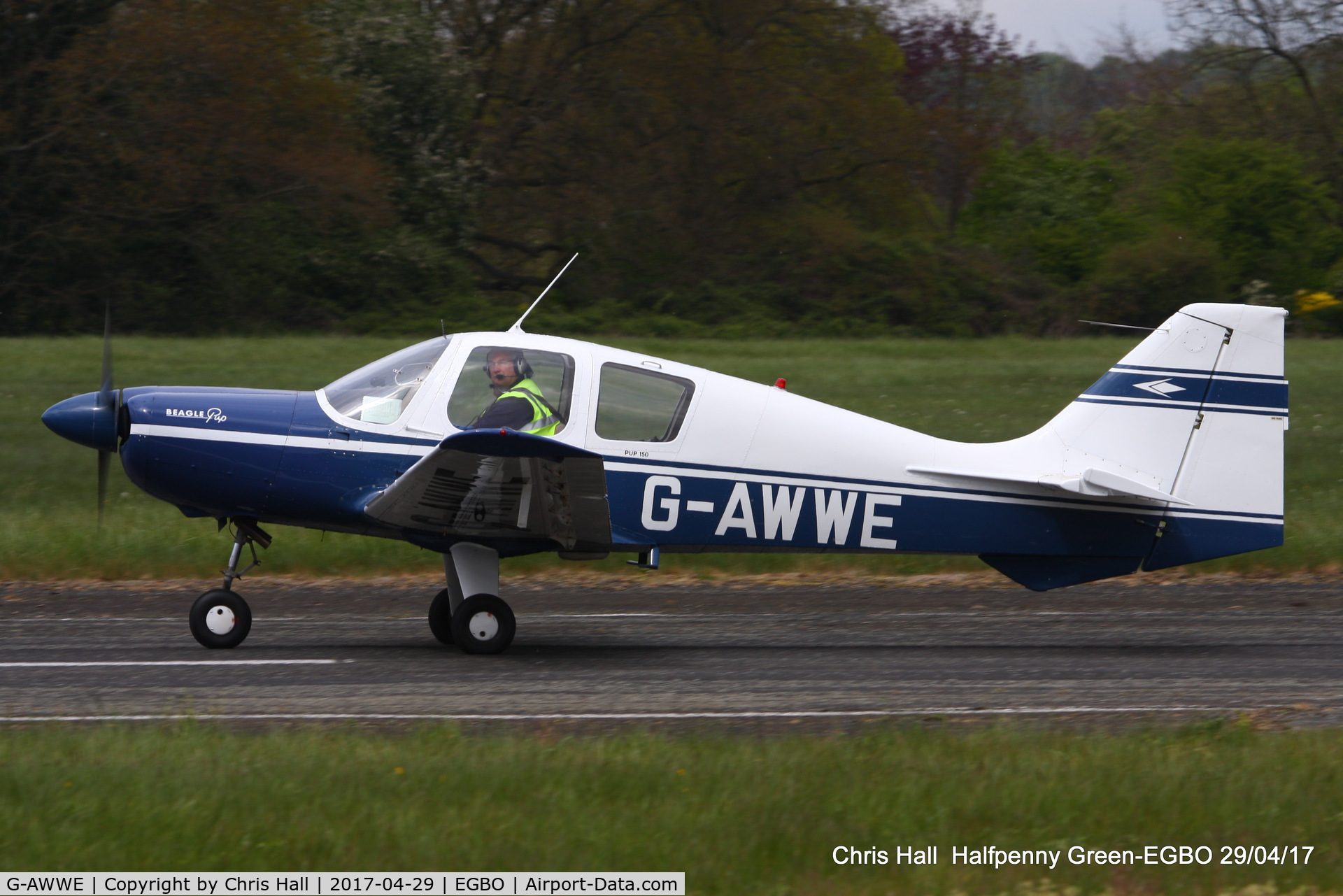 G-AWWE, 1969 Beagle B-121 Pup Series 2 (Pup 150) C/N B121-032, at the Radial & Trainer fly-in