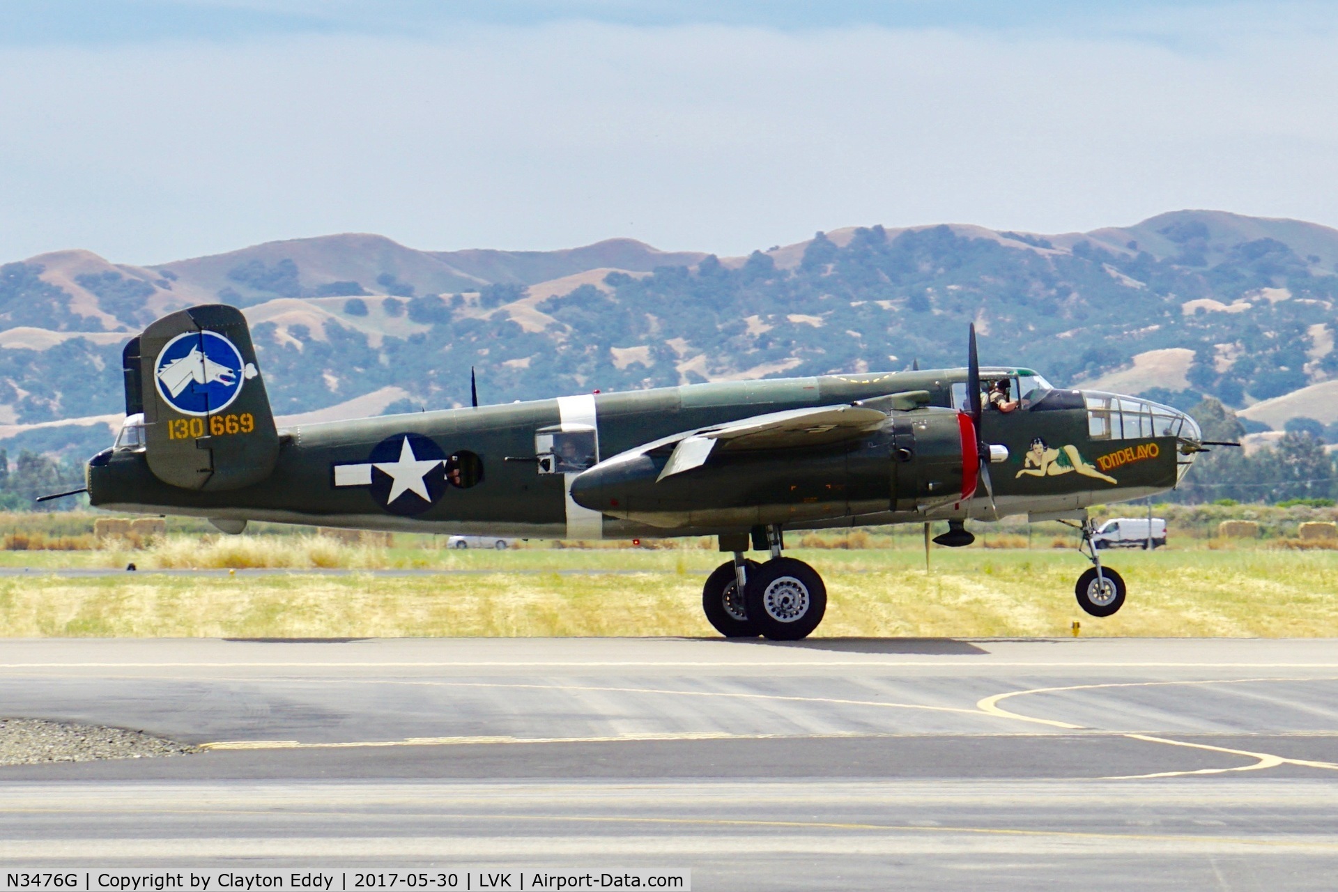 N3476G, 1944 North American B-25J Mitchell C/N 108-33257, Livermore Airport California 2017.