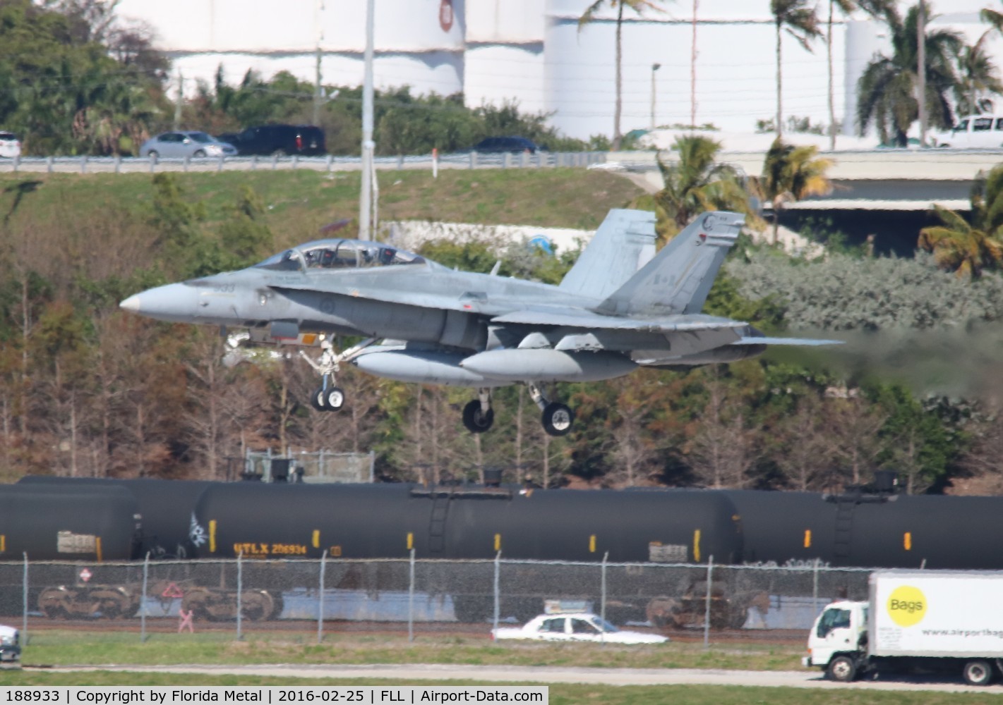 188933, 1988 McDonnell Douglas CF-188B Hornet C/N 711/B104, CF-188B