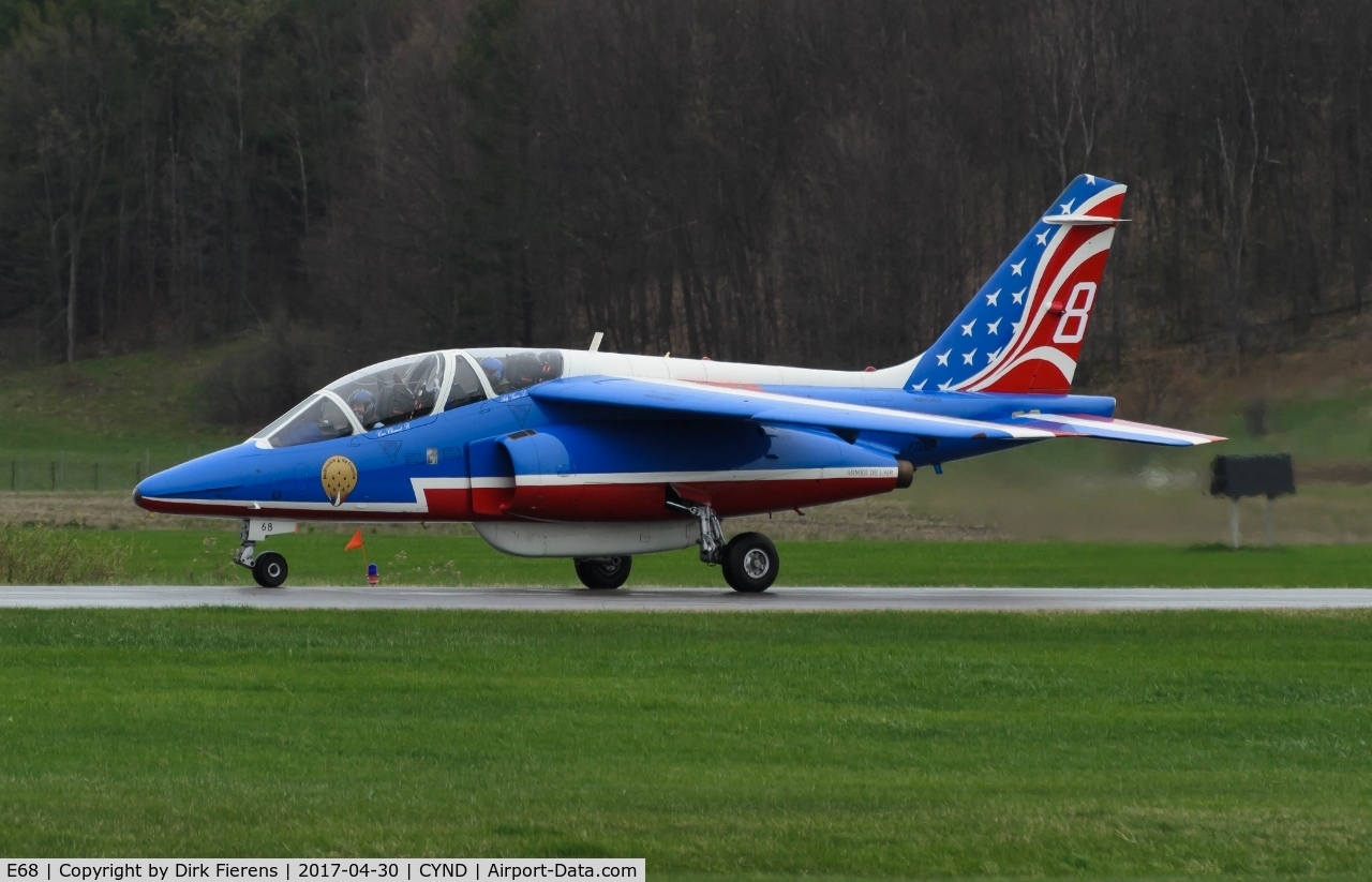 E68, Dassault-Dornier Alpha jet E C/N E68, Taxing for takeoff
