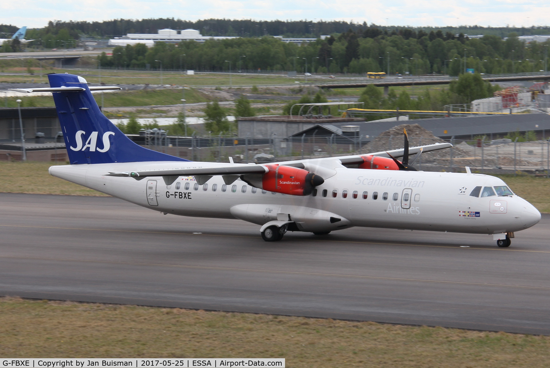 G-FBXE, 2016 ATR 72-212A C/N 1322, SAS Scandinavian Airlines