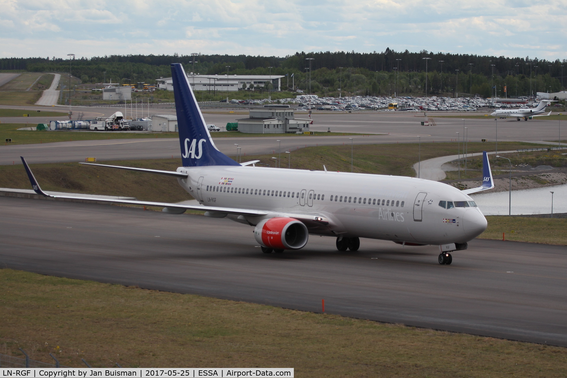 LN-RGF, 2013 Boeing 737-86N C/N 38038, SAS Scandinavian Airlines