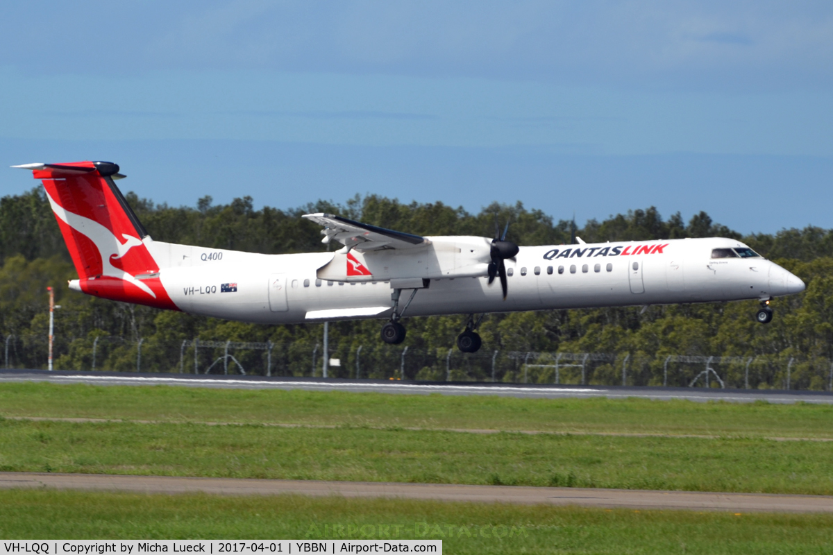 VH-LQQ, 2014 Bombardier DHC-8-402 Dash 8 C/N 4461, At Brisbane