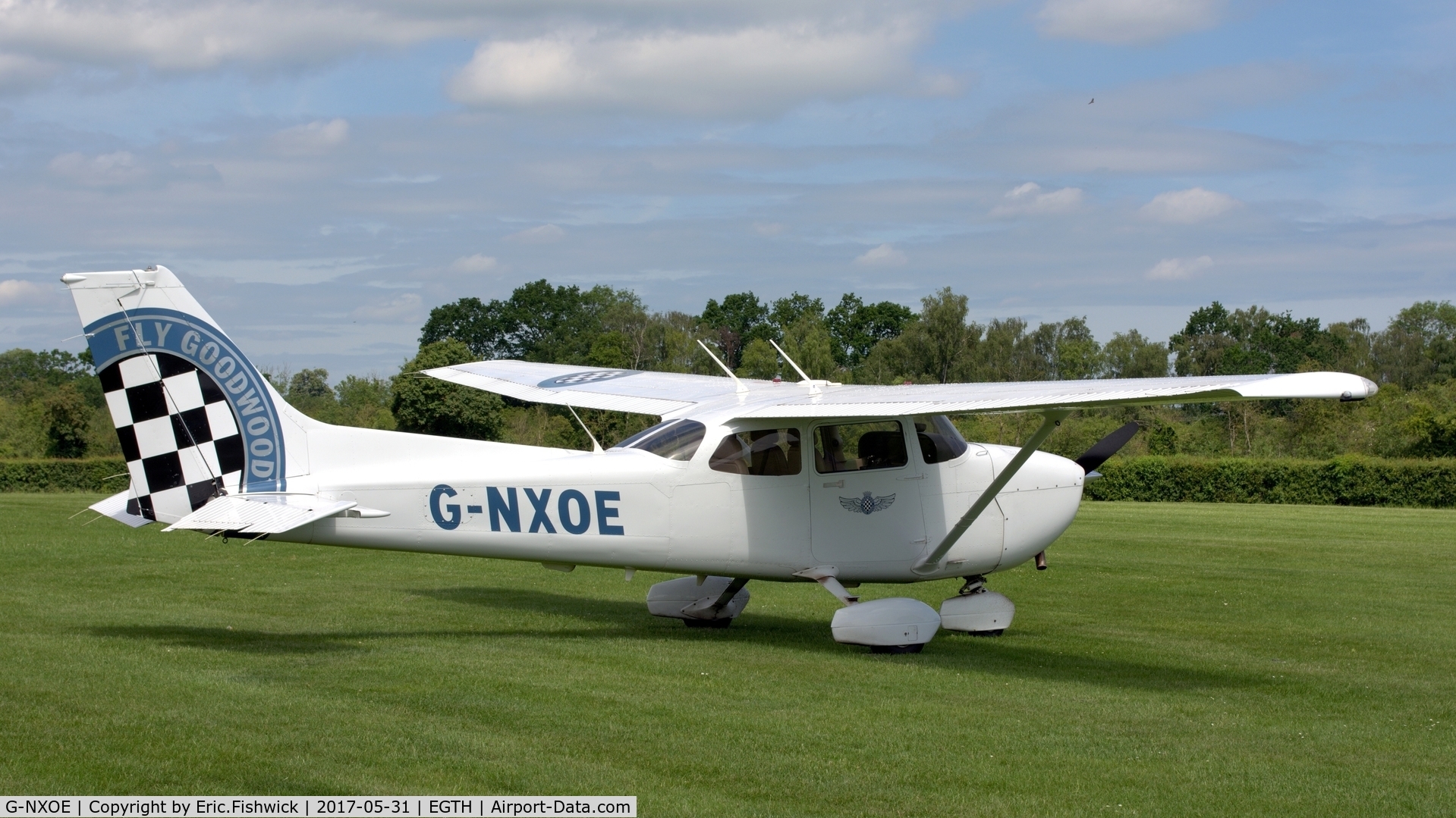 G-NXOE, 2010 Cessna 172S C/N 172S11002, 2. G-NXOE visiting the shuttleworth Collection - May, 2017