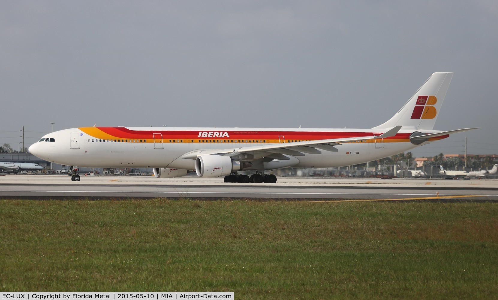 EC-LUX, 2013 Airbus A330-302 C/N 1405, Iberia