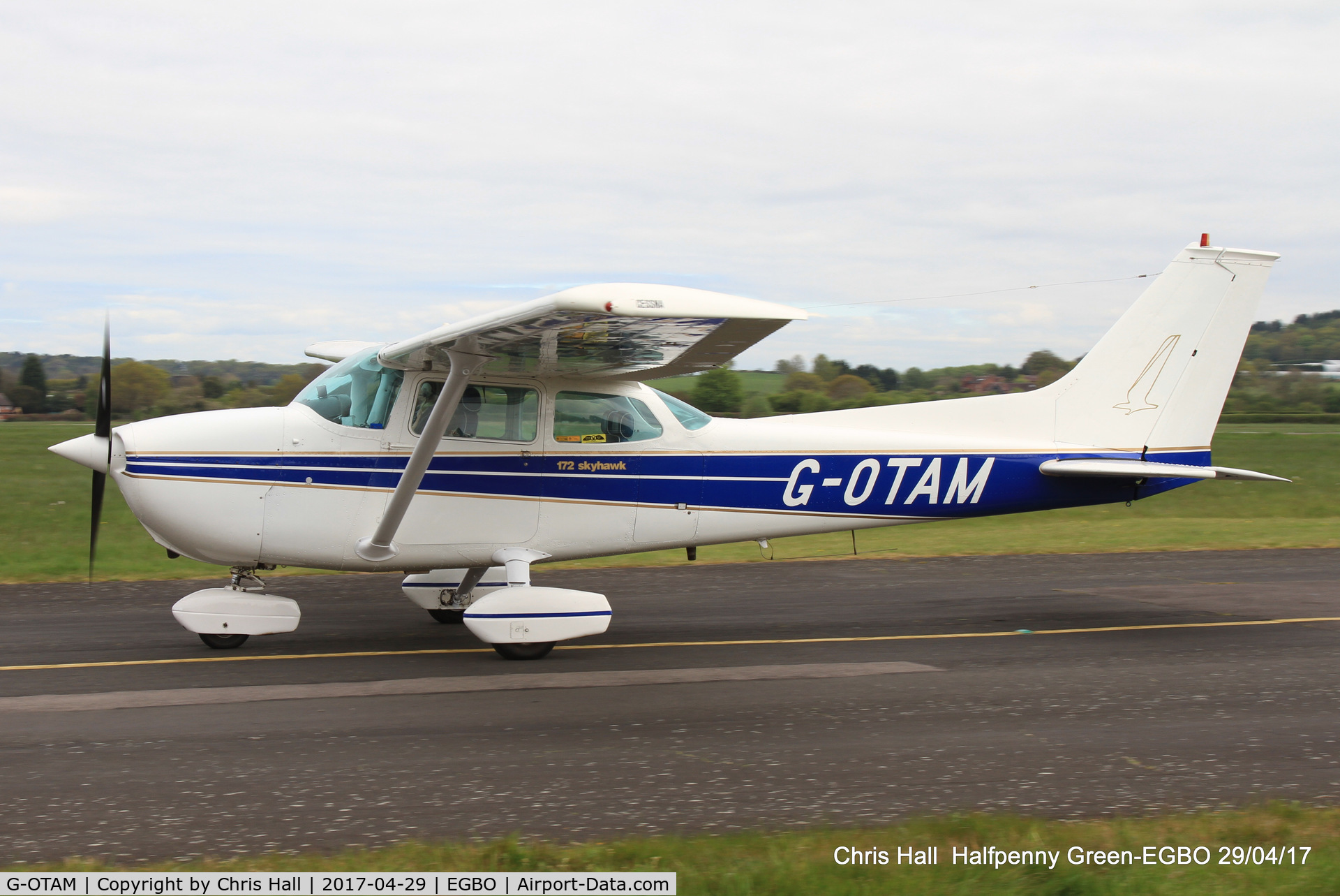 G-OTAM, 1974 Cessna 172M Skyhawk C/N 172-64098, at the Radial & Trainer fly-in