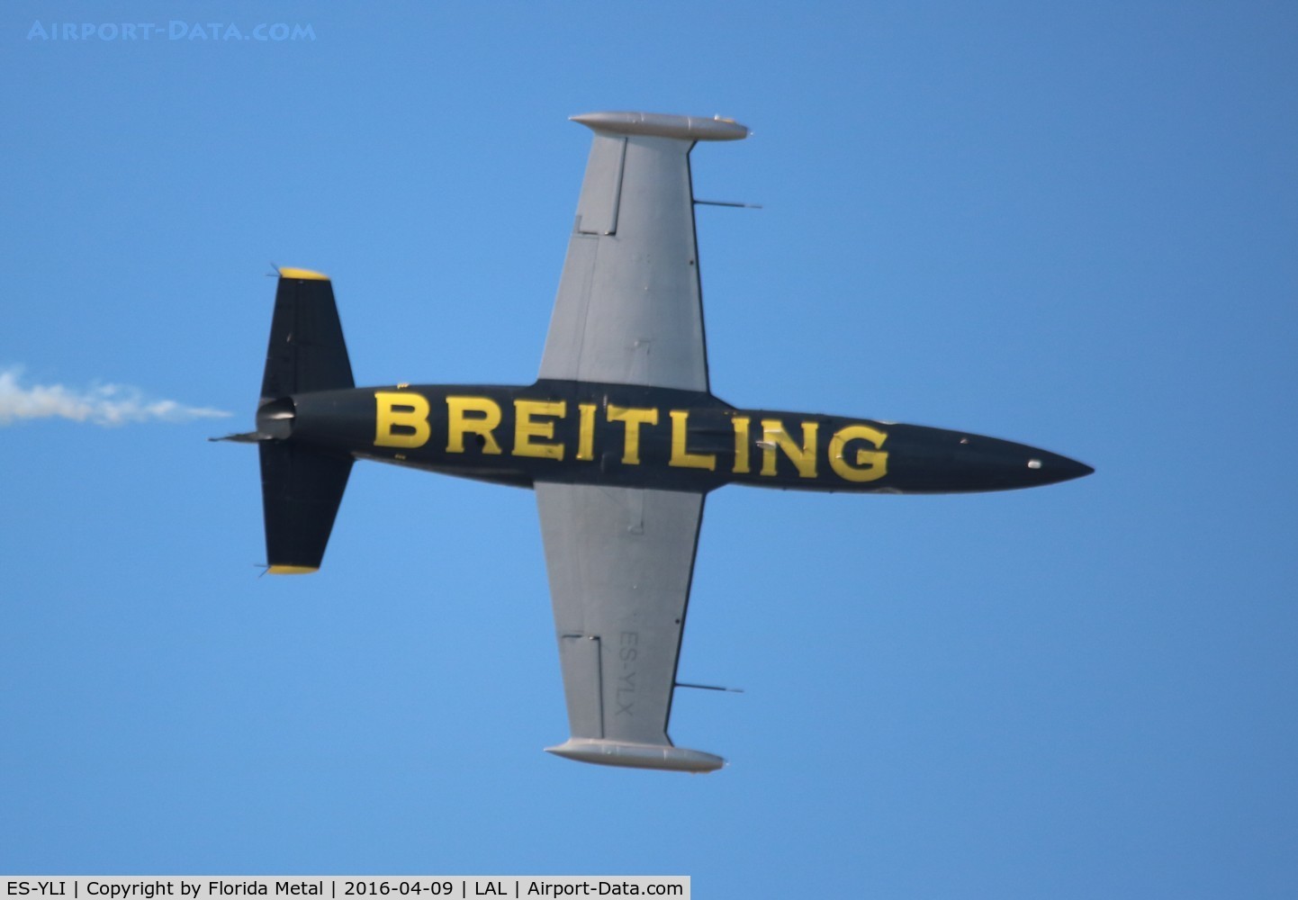 ES-YLI, Aero L-39 Albatros C/N 691876, Breitling