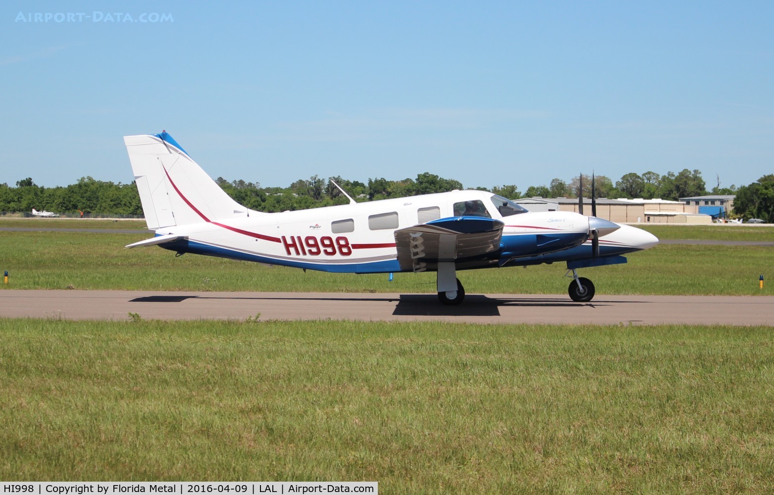 HI998, 2006 Piper PA-34-220T C/N 3449337, PA-34-220T