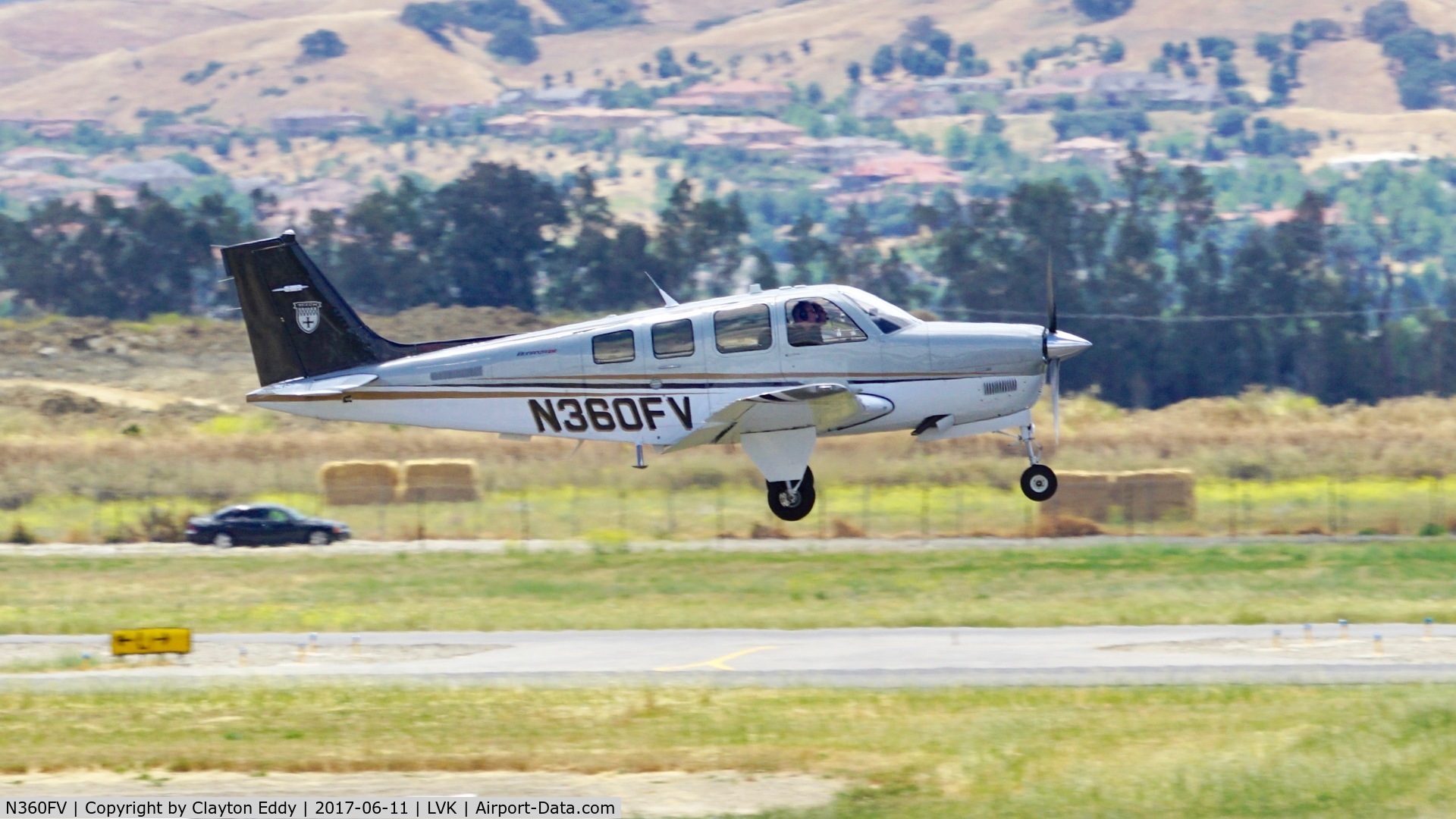 N360FV, 2014 Beechcraft G36 Bonanza C/N E-4035, Livermore Airport California 2017.
