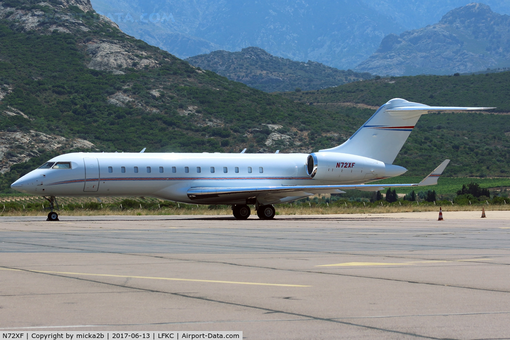 N72XF, 2001 Bombardier BD-700-1A11 Global Express C/N 9085, Parked