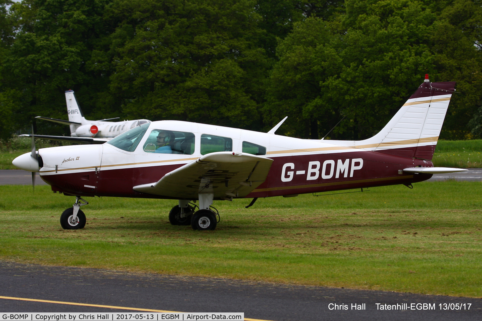 G-BOMP, 1977 Piper PA-28-181 Cherokee Archer II C/N 28-7790249, at the Tatenhill 