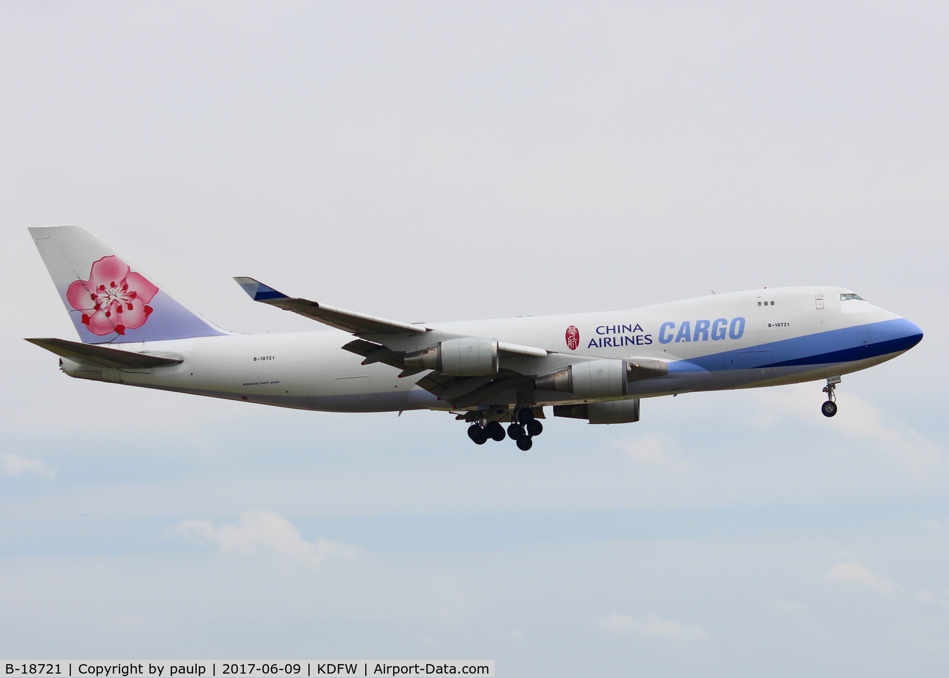 B-18721, 2005 Boeing 747-409F/SCD C/N 33738, At DFW.