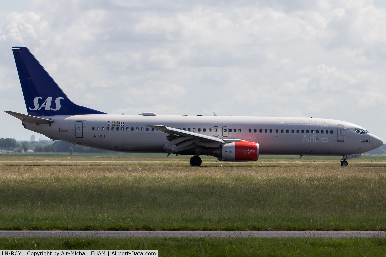 LN-RCY, 2001 Boeing 737-883 C/N 28324, SAS Airlines
