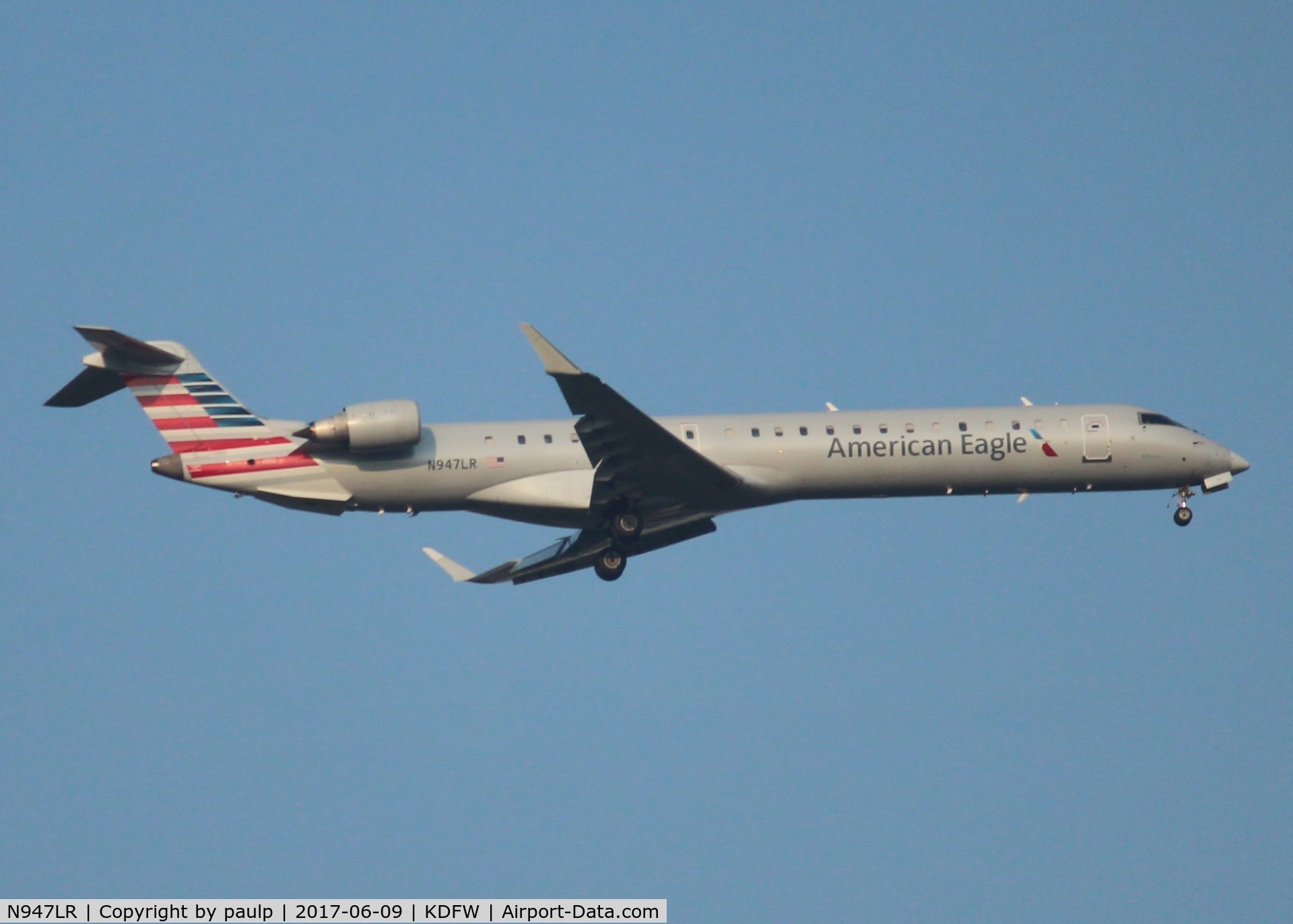 N947LR, 2007 Bombardier CRJ-900 (CL-600-2D24) C/N 15116, At DFW.