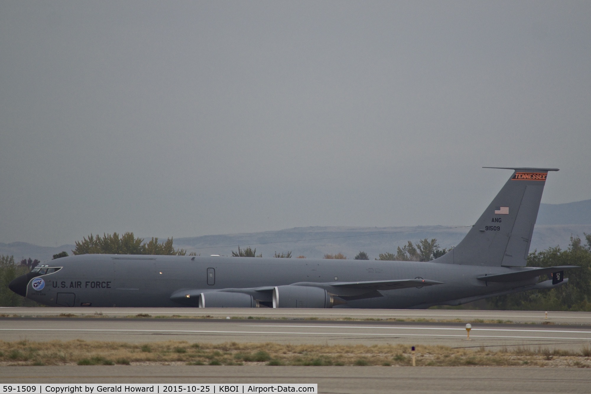 59-1509, 1960 Boeing KC-135R Stratotanker C/N 17997, Taxiing on Alpha to RWY 10L. 134th ARW, Tennesse ANG.