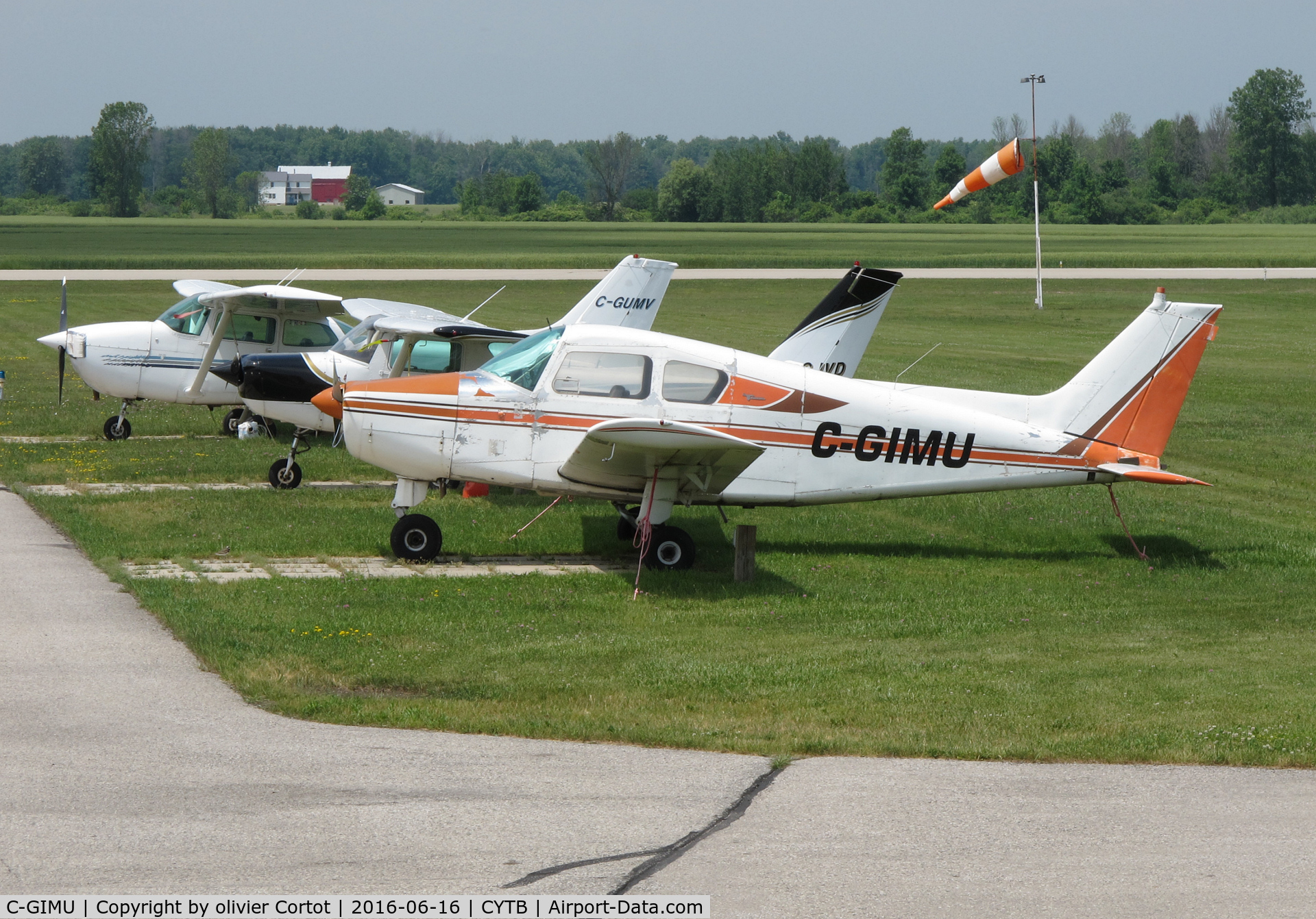 C-GIMU, 1963 Beech 23 C/N M298, Ontario