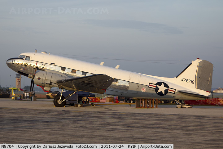 N8704, 1944 Douglas DC3C-S4C4G (TC-47B-30-DK) C/N 33048, Douglas DC-3C-S4C4G Yankee Doodle Dandy CN 33048 - Yankee Air Museum, N8704