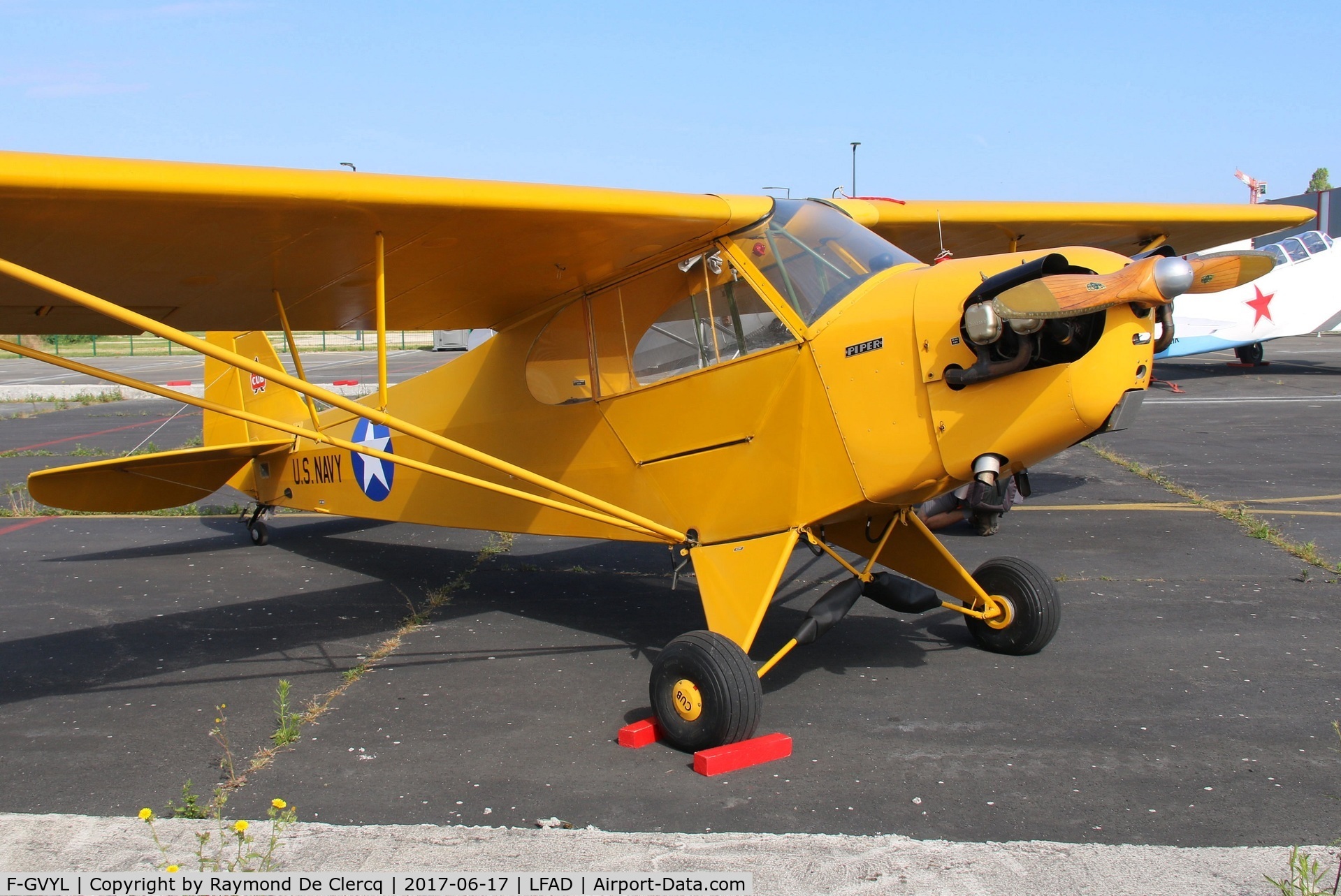 F-GVYL, 1946 Piper J3C-65 Cub Cub C/N 15659, At Compiègne.