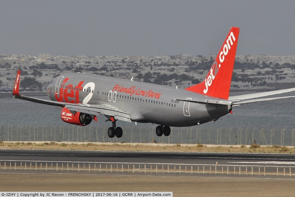 G-JZHY, 2017 Boeing 737-8MG C/N 63155, Jet2 landing from London Stansted