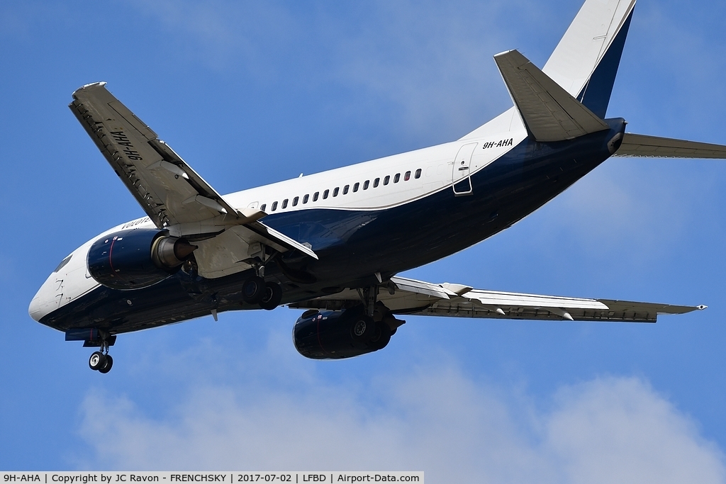 9H-AHA, 1991 Boeing 737-505 C/N 24647, Air X Charter / Volotéa colors V72433 landing runway 23 from Figari (FSC)