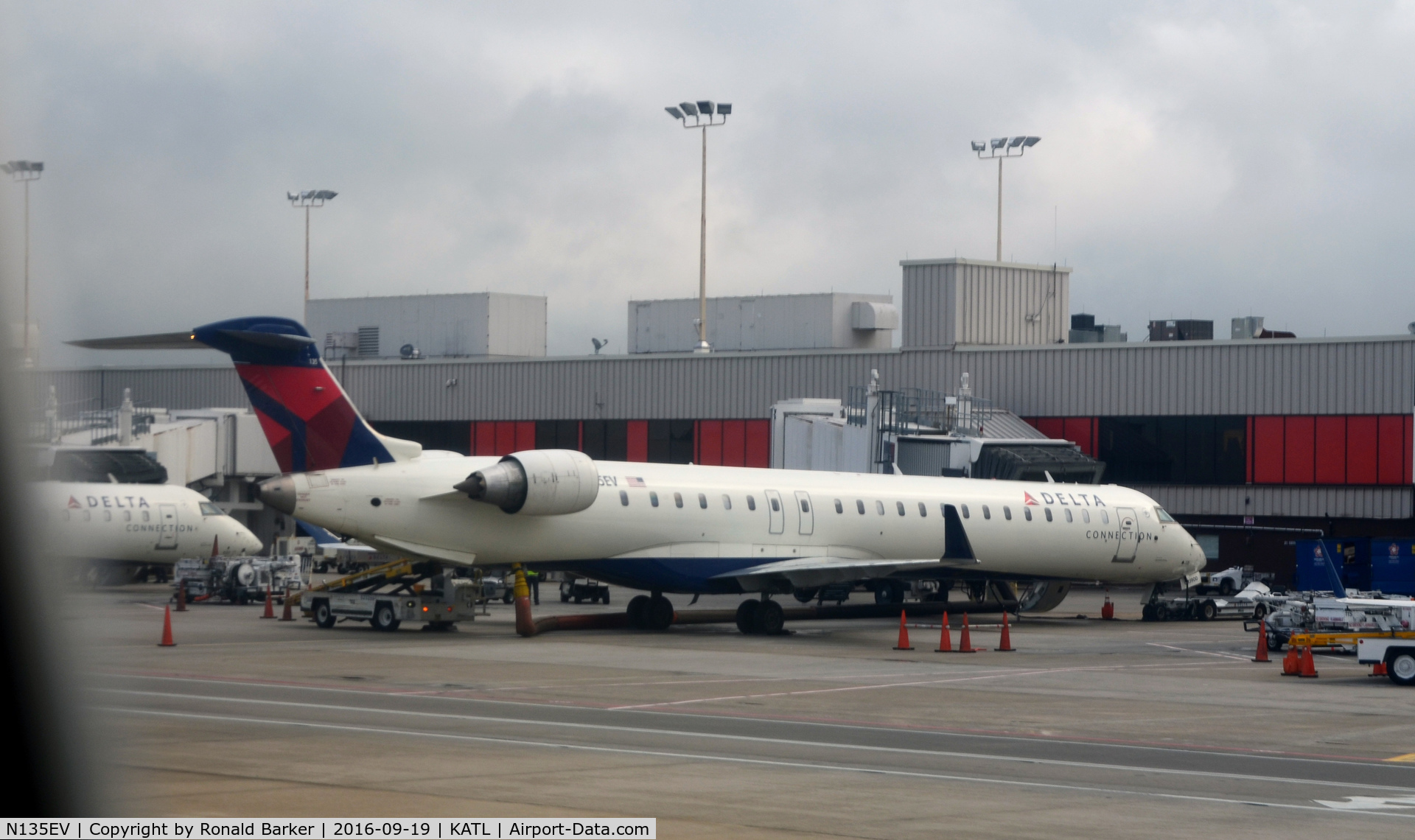N135EV, 2009 Bombardier CRJ-900ER (CL-600-2D24) C/N 15225, Atlanta