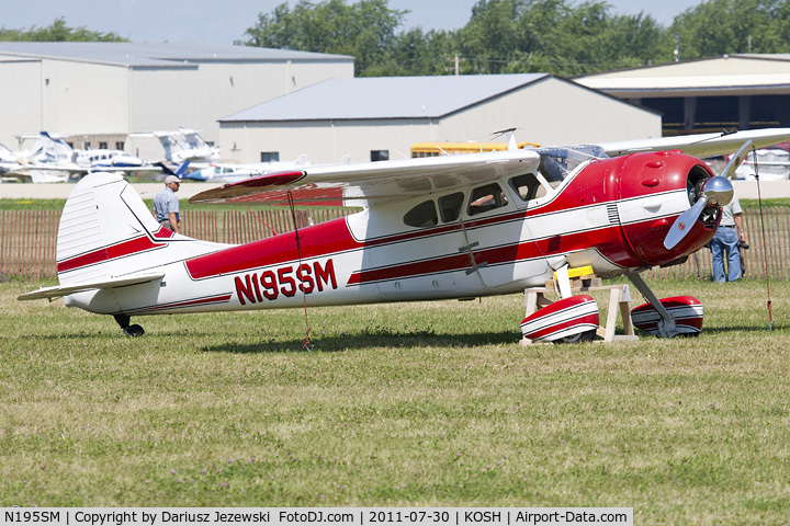 N195SM, 1949 Cessna 195 C/N 7806, Cessna 195 CN 7806, N195SM