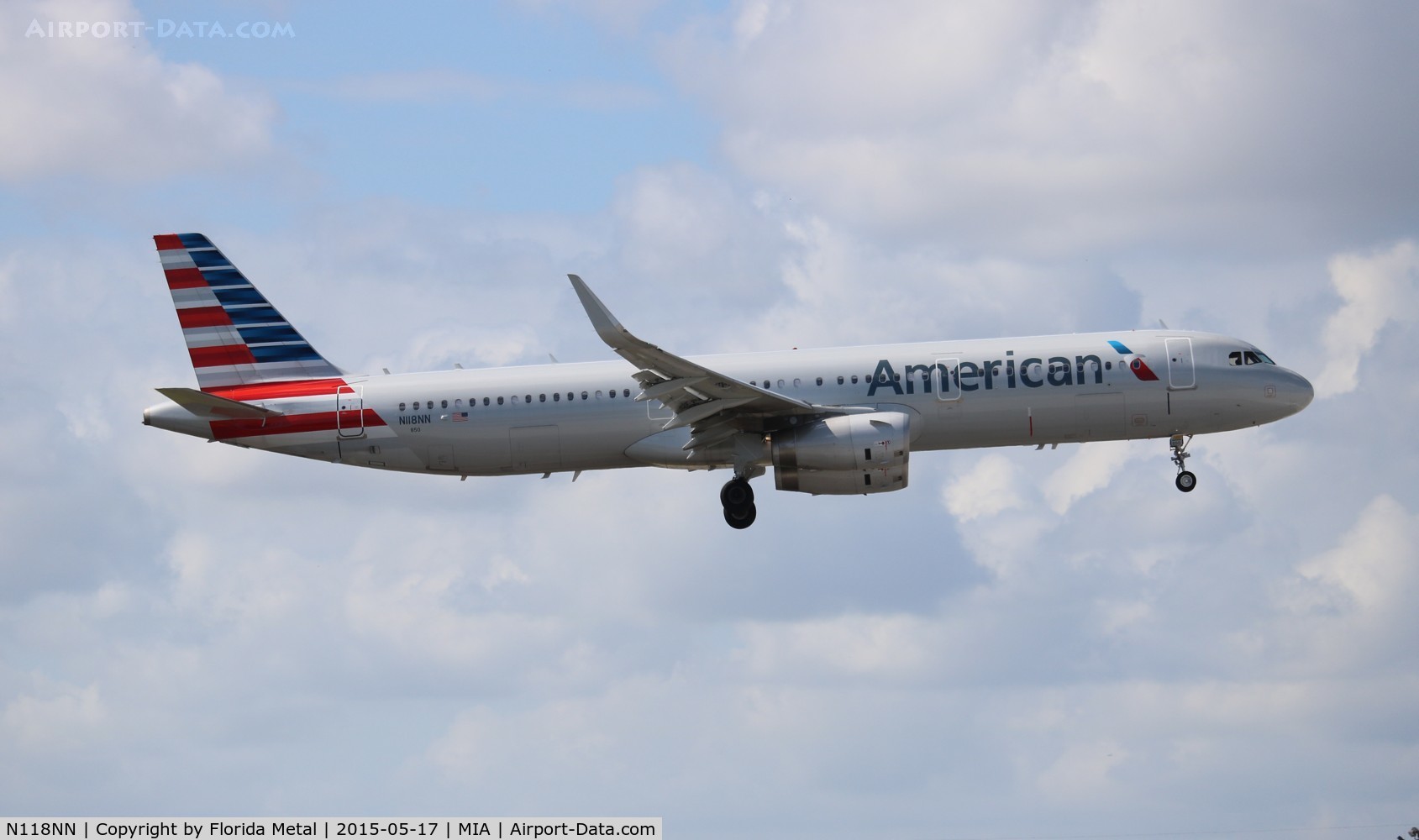 N118NN, 2014 Airbus A321-231 C/N 6162, American