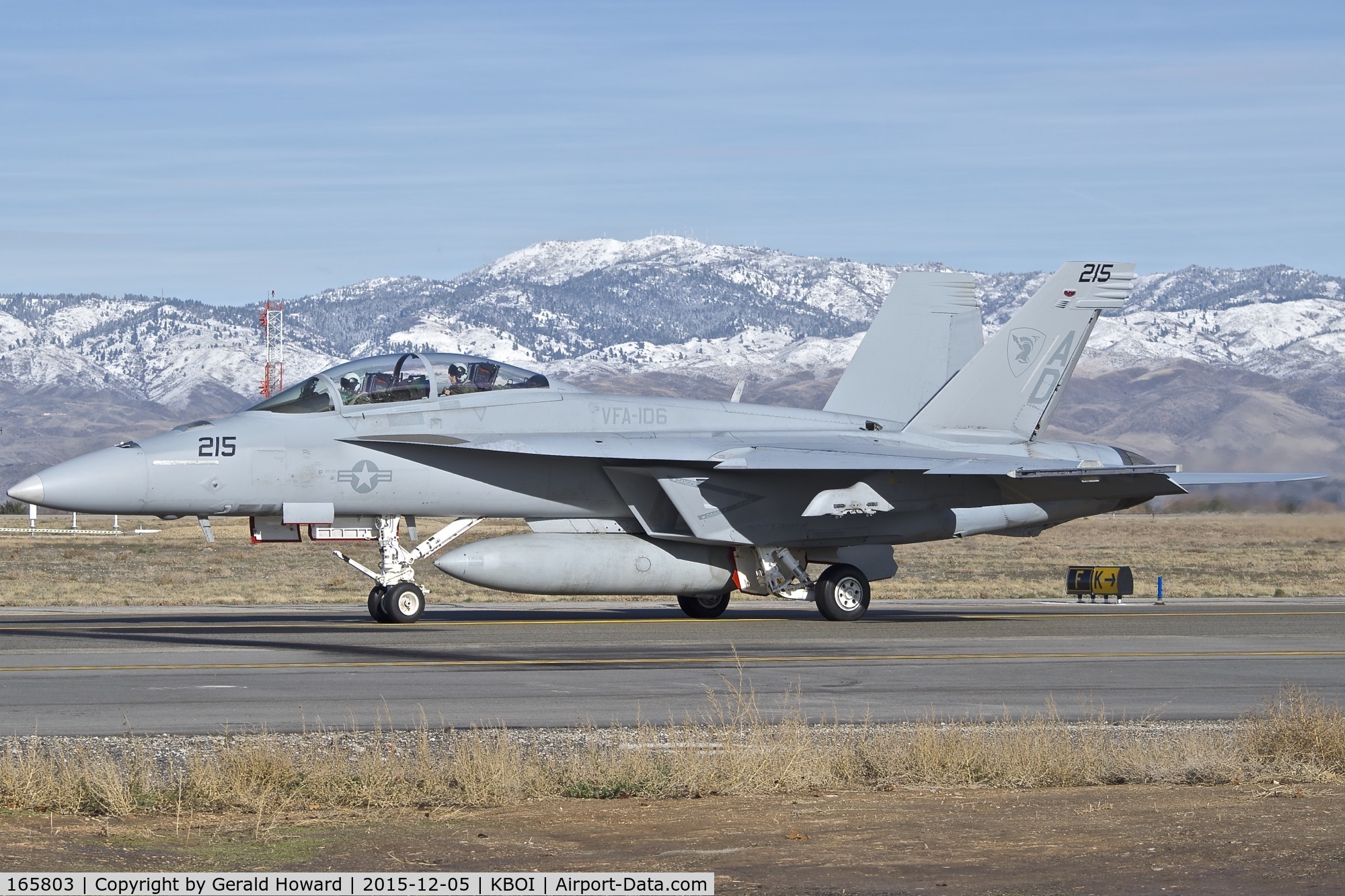 165803, Boeing F/A-18F Super Hornet C/N 1537/F029, Taxiing on Foxtrot to RWY 10R.  VFA-106 