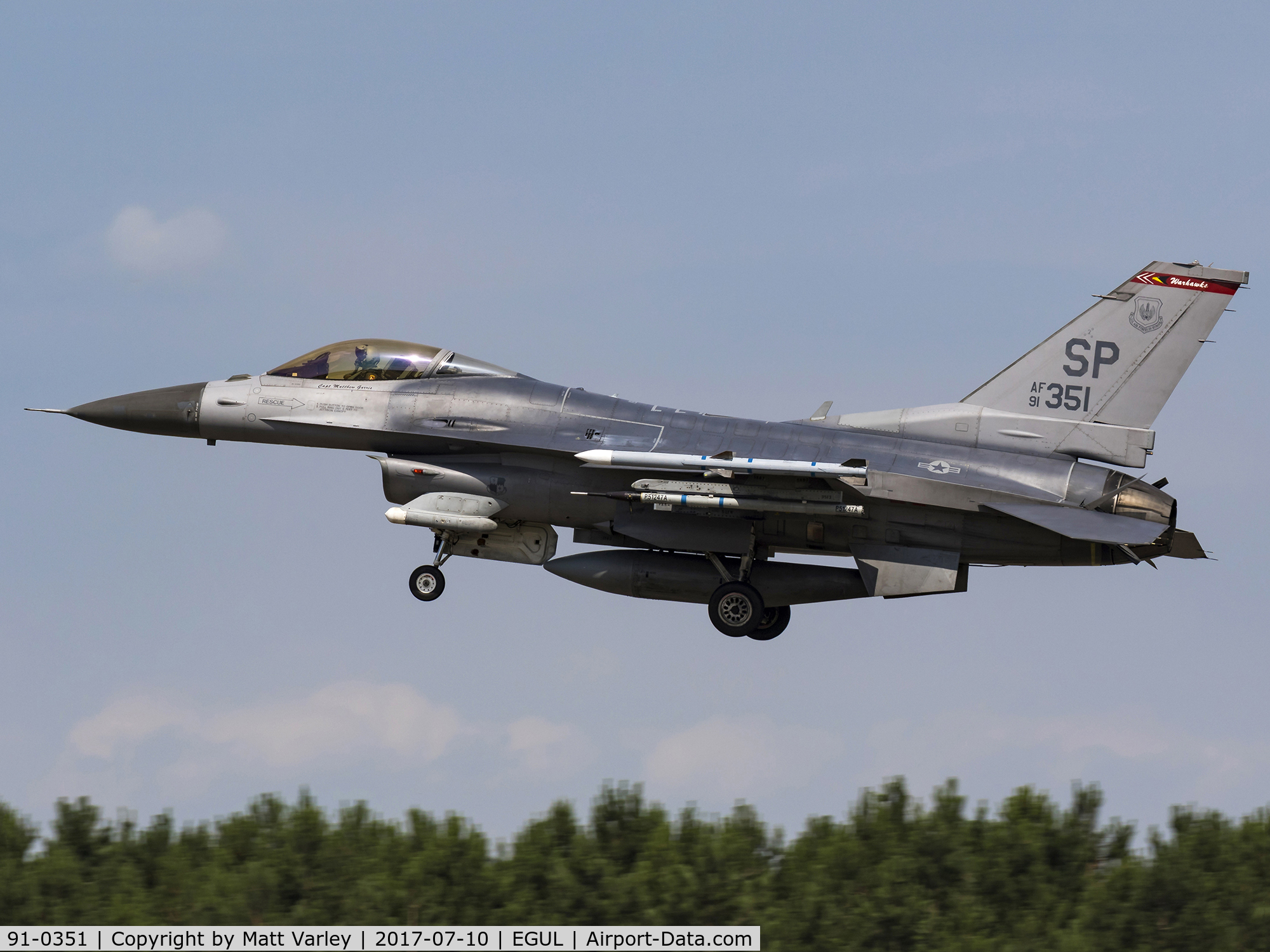 91-0351, 1991 General Dynamics F-16C Fighting Falcon C/N CC-49, Landing on RWY 24