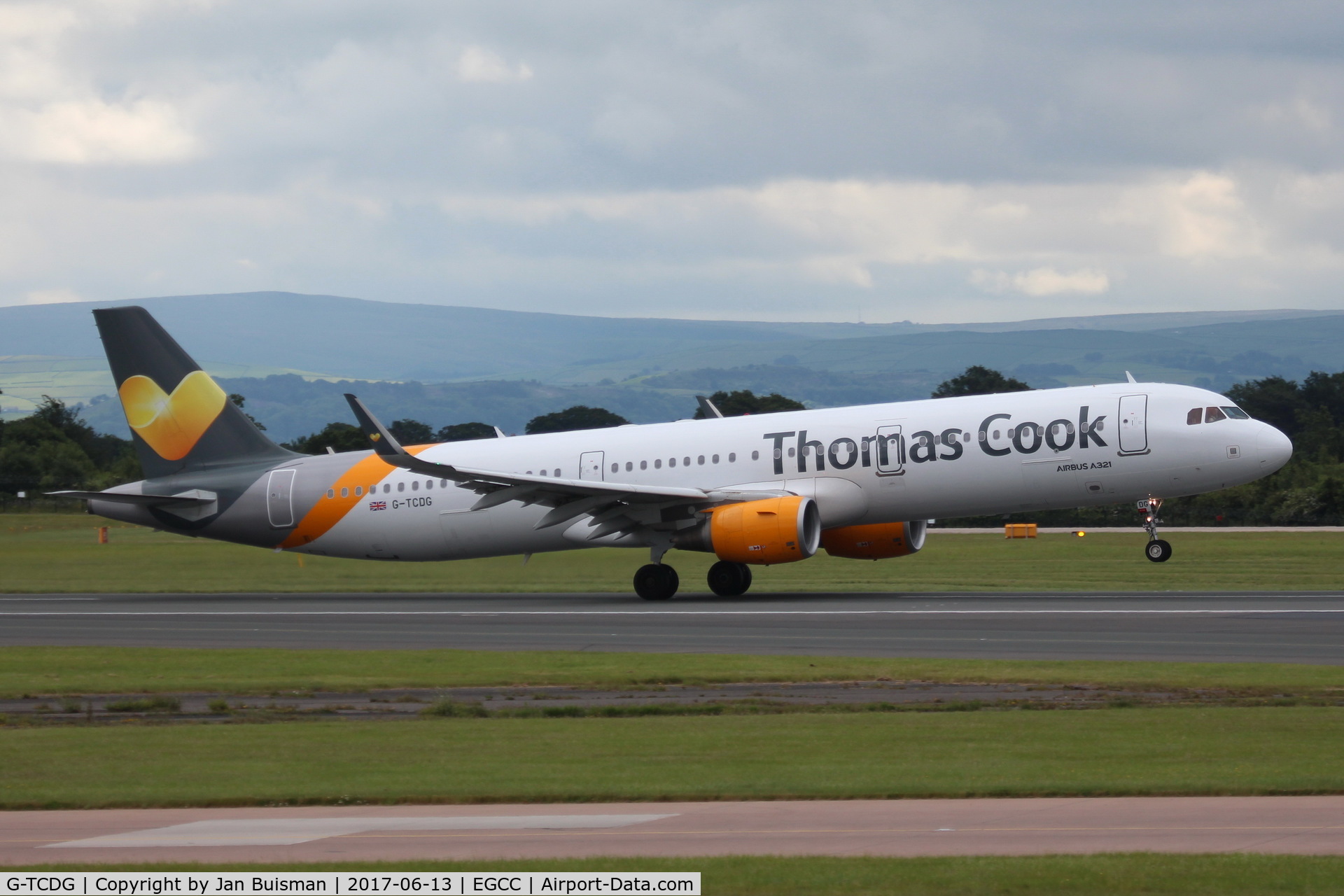 G-TCDG, 2014 Airbus A321-211 C/N 6122, Thomas Cook
