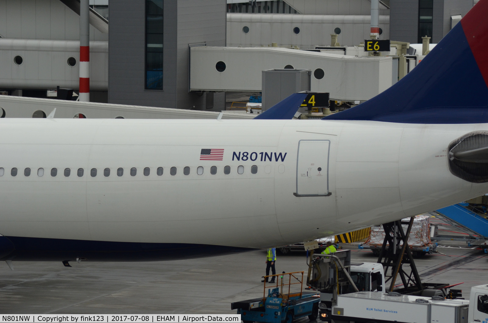 N801NW, 2003 Airbus A330-323 C/N 0524, DELTA A330