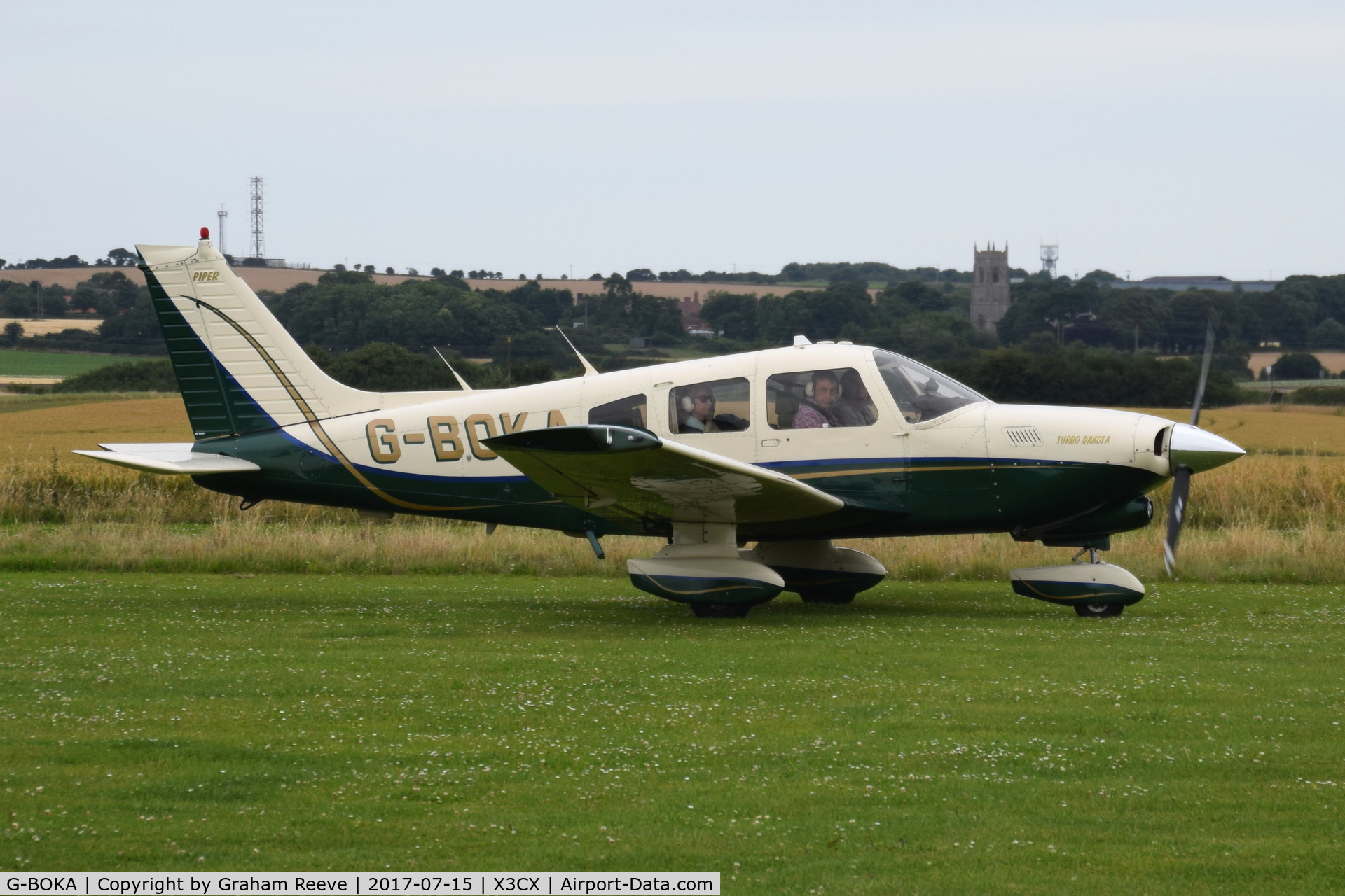 G-BOKA, 1979 Piper PA-28-201T Turbo Dakota C/N 28-7921076, Just landed at Northrepps.