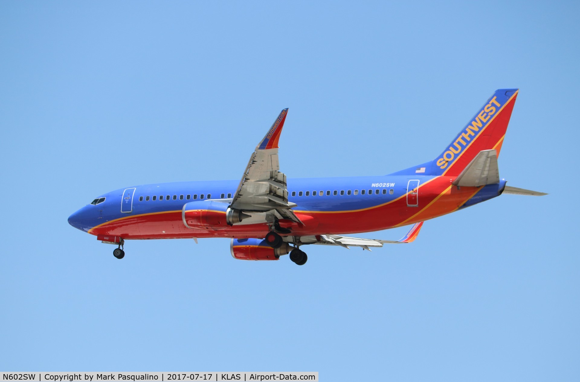 N602SW, 1995 Boeing 737-3H4 C/N 27953, Boeing 737-300