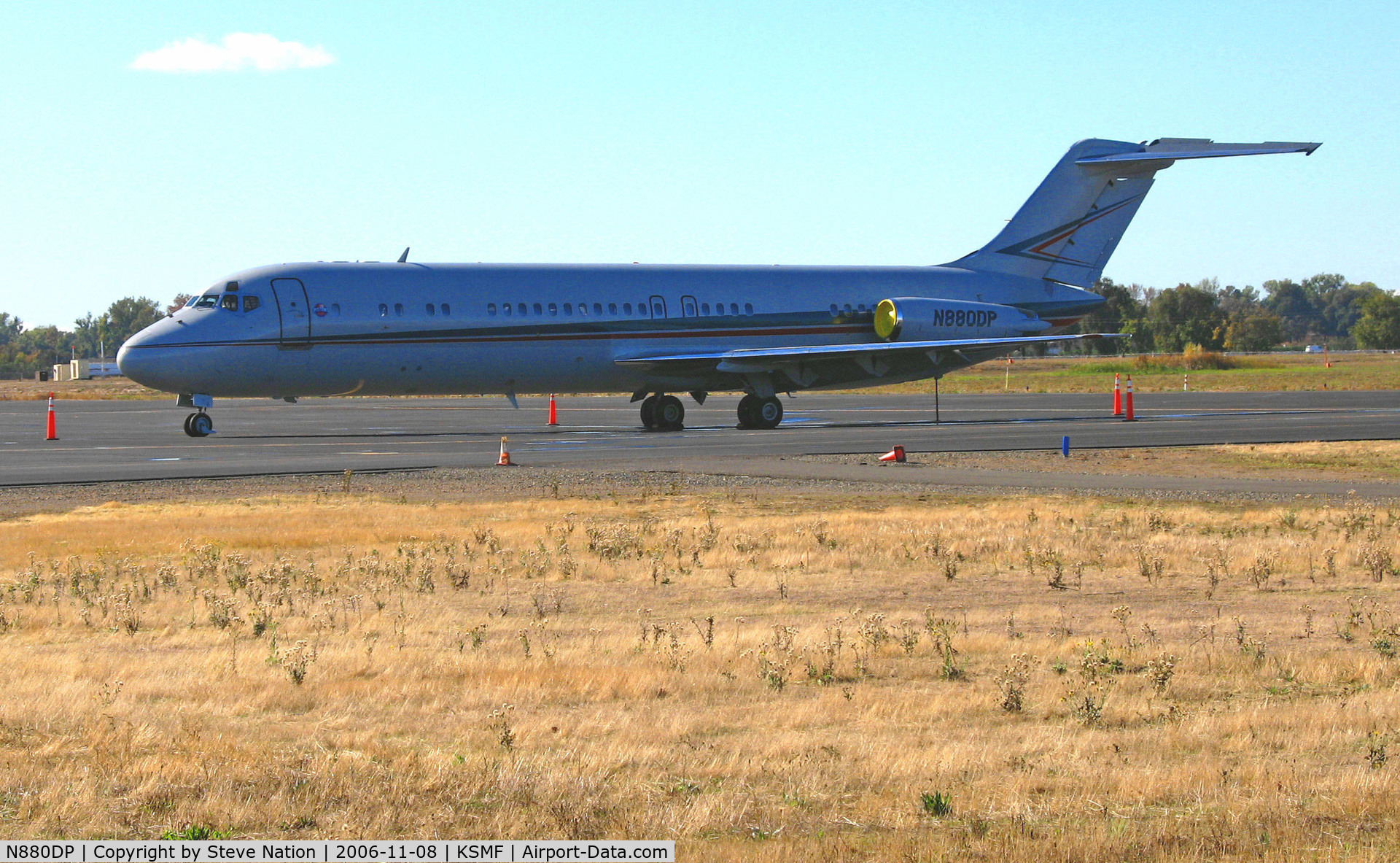 N880DP, 1974 McDonnell Douglas DC-9-32 C/N 47635, Roundball Aviation LLC, Auburn Hills, MI Douglas DC-9-32 on executive aircraft ramp @ Sacramento Intl Airport, CA (de-registered 2010-09-07 and re-registered N880DF to same owner 2010-10-16).
