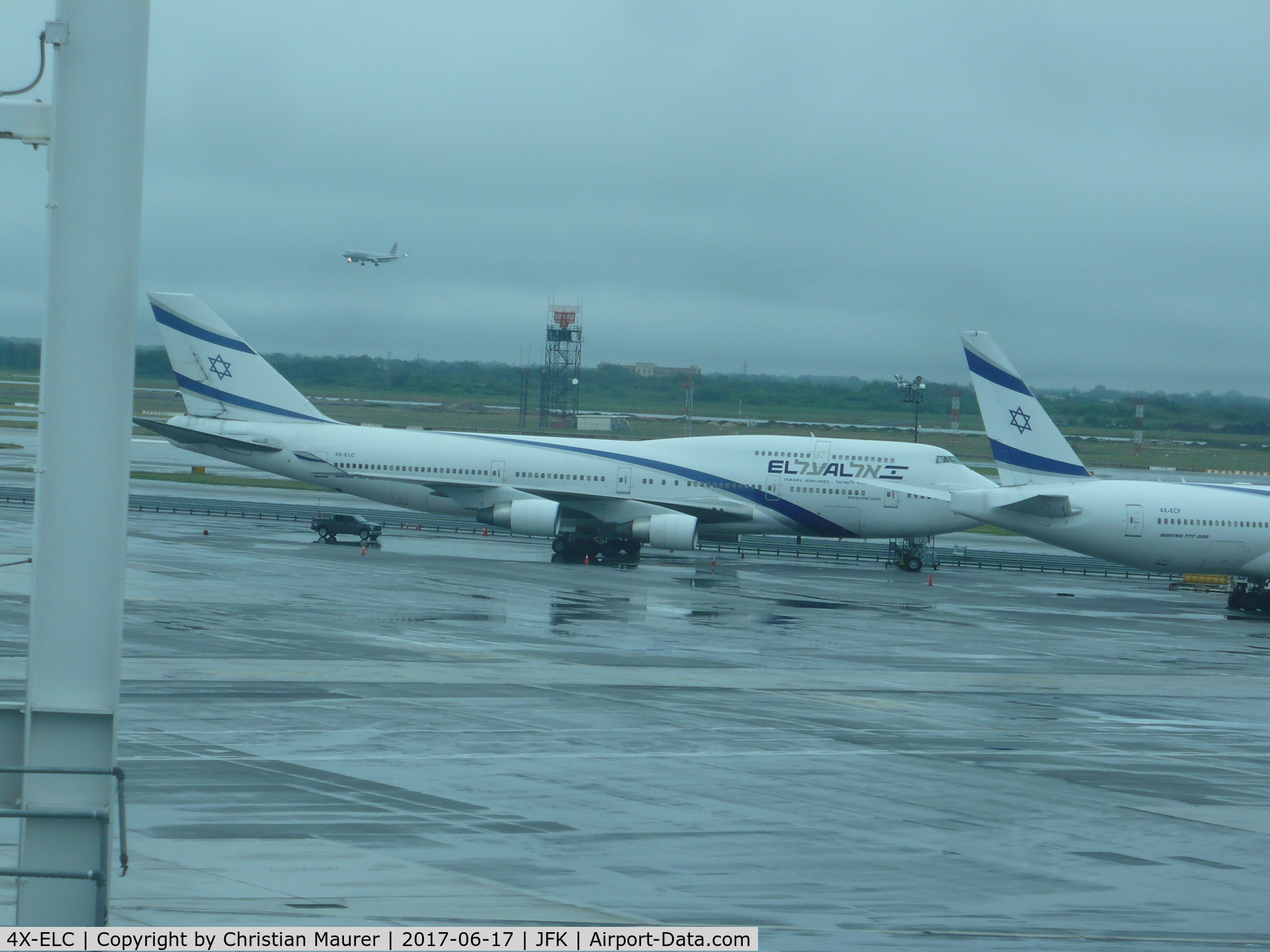 4X-ELC, 1995 Boeing 747-458 C/N 27915, Boeing 747-400