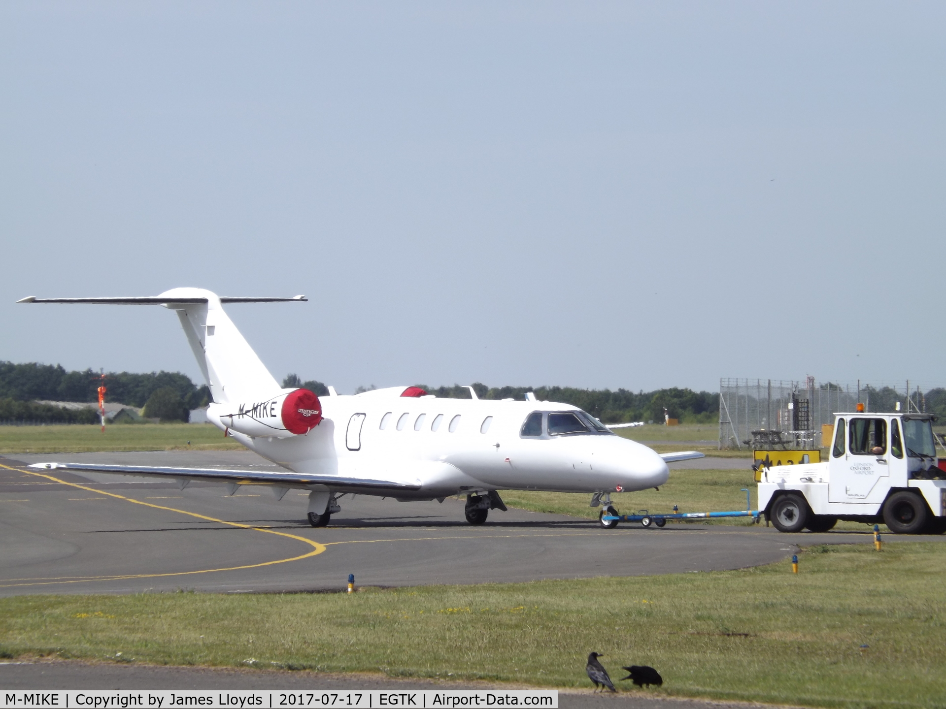 M-MIKE, 2016 Cessna 525C CitationJet CJ4 CitationJet CJ4 C/N 525C-0241, Being taken into hanger 14 at Oxford Airport.