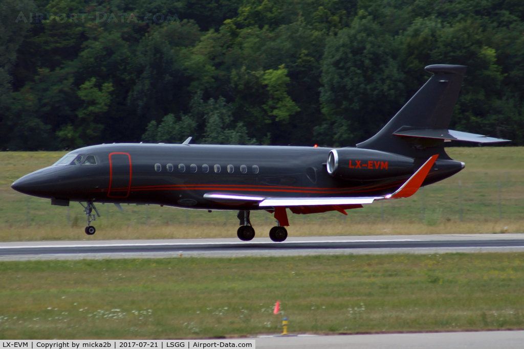 LX-EVM, 2008 Dassault Falcon 2000EX C/N 181, Landing