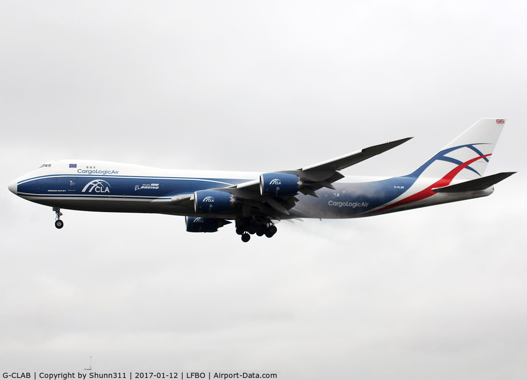 G-CLAB, 2015 Boeing 747-83QF C/N 60119, Landing rwy 32L