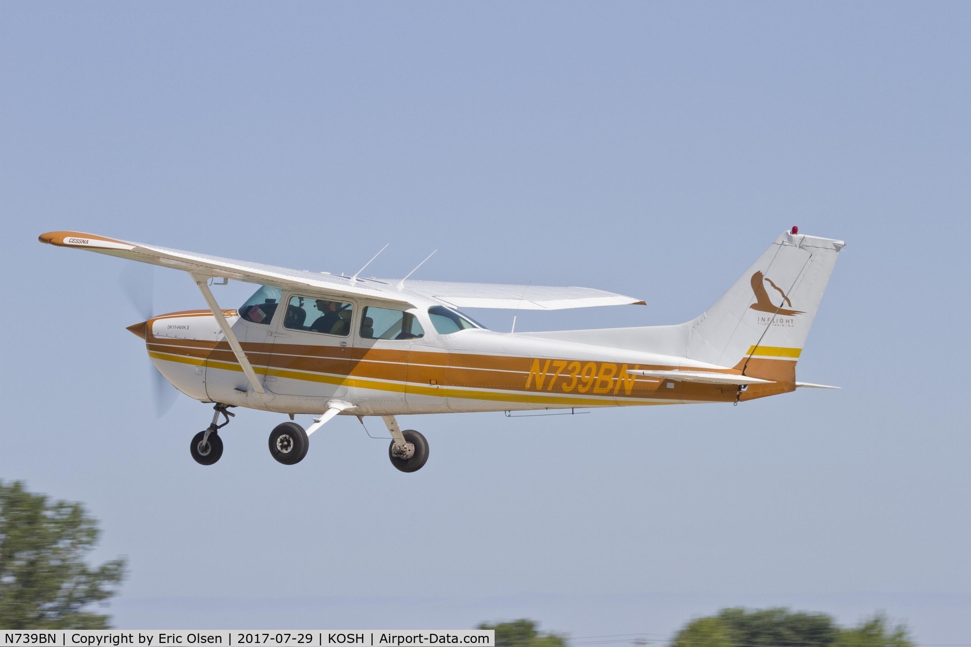N739BN, 1978 Cessna 172N C/N 17270414, Cessna 172 taking off from KOSH during the 2017 EAA Oshkosh Airventure