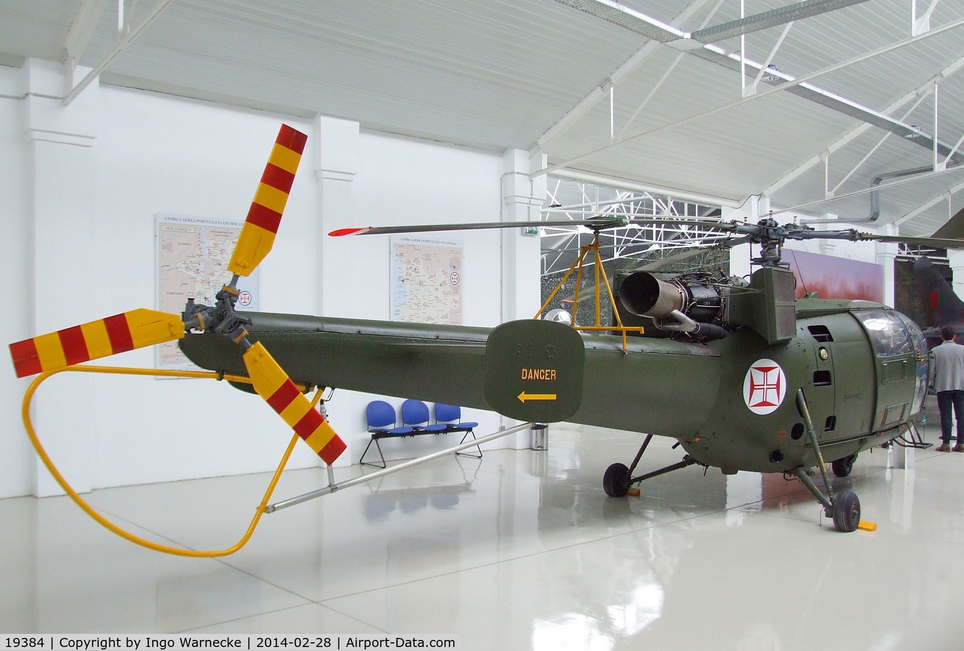 19384, Sud Aviation SE-3160 Alouette III C/N 1855, Sud-Est SE.3160 Alouette III gunship at the Museu do Ar, Sintra