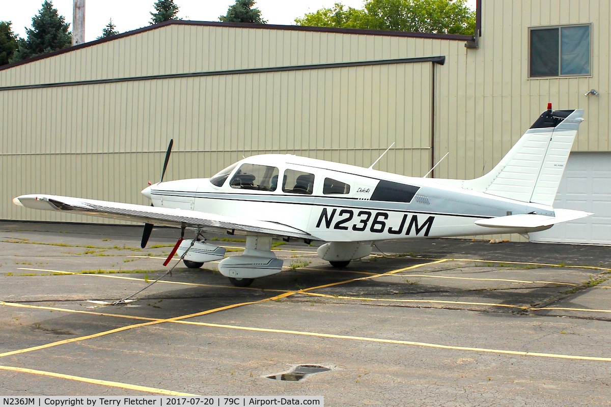 N236JM, Piper PA-28-236 Dakota C/N 28-8511019, At Brennand Airport